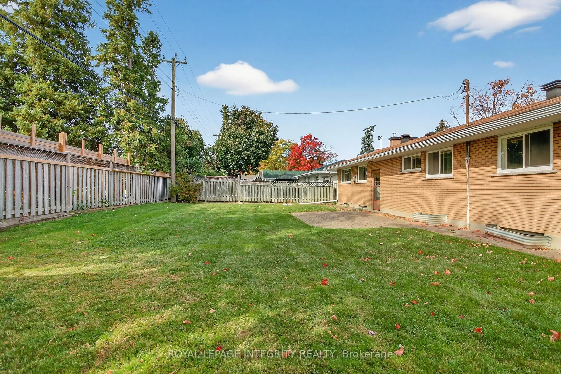2106 Dunelm Street