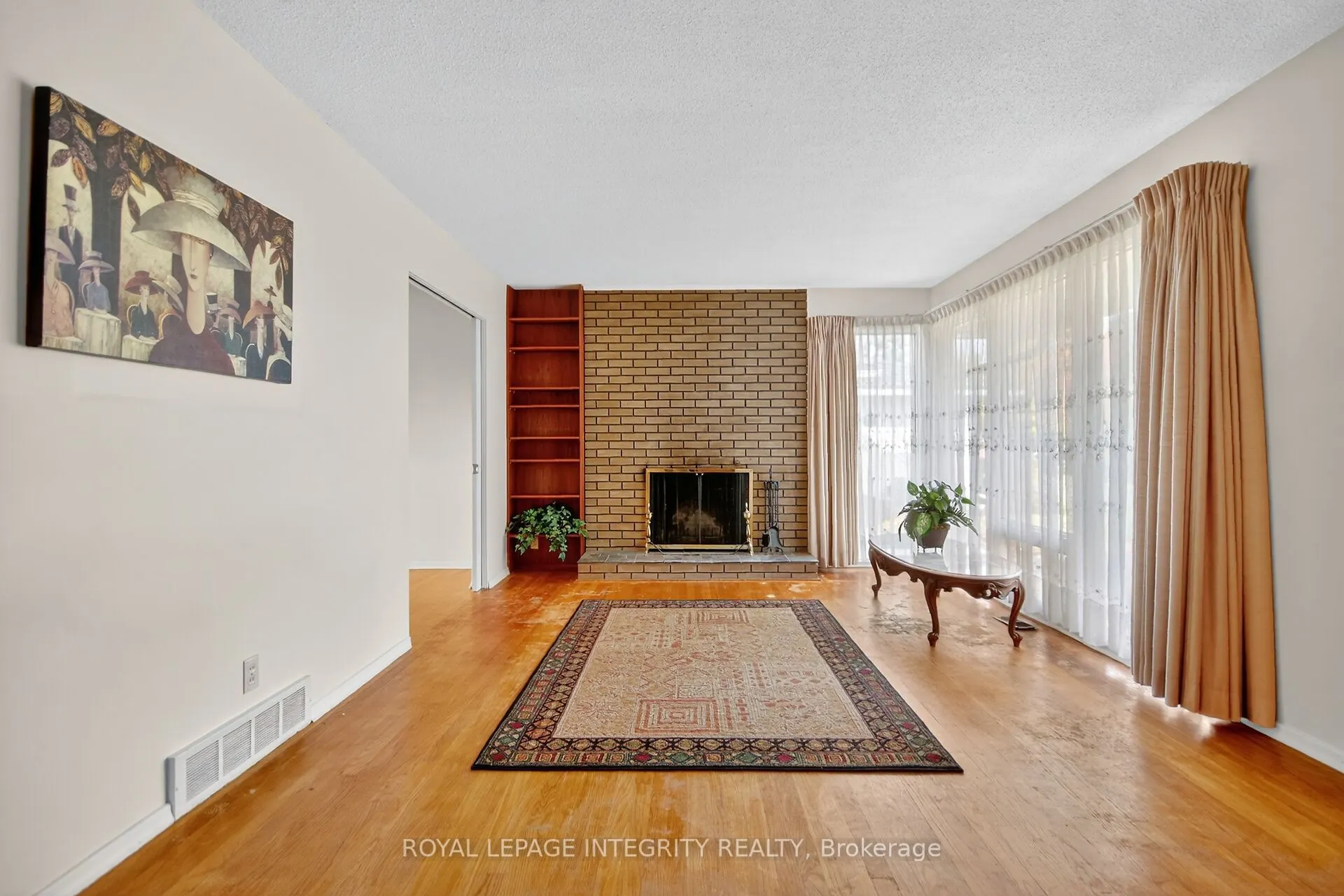 2106 Dunelm Street
