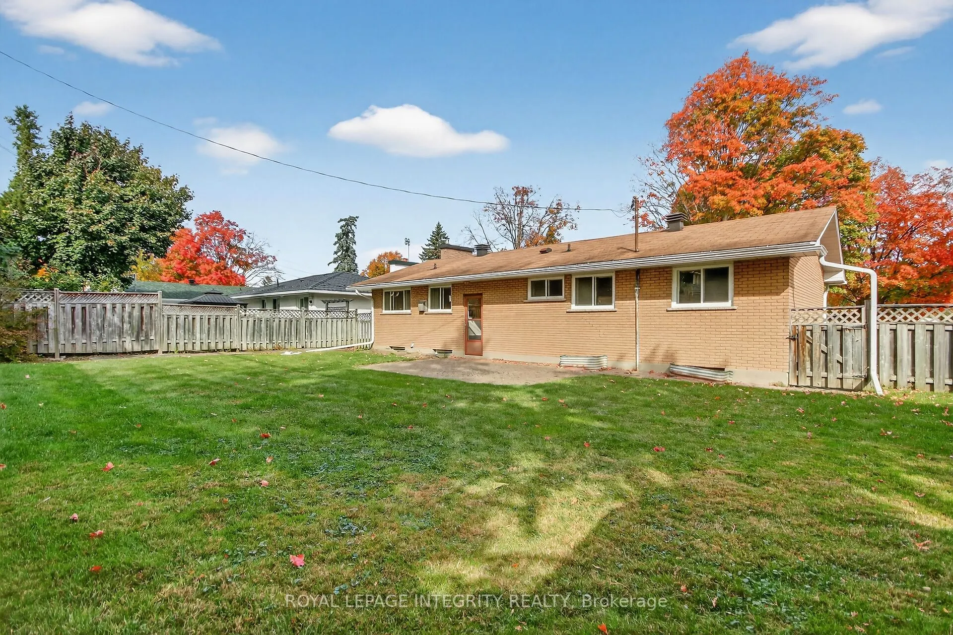 2106 Dunelm Street
