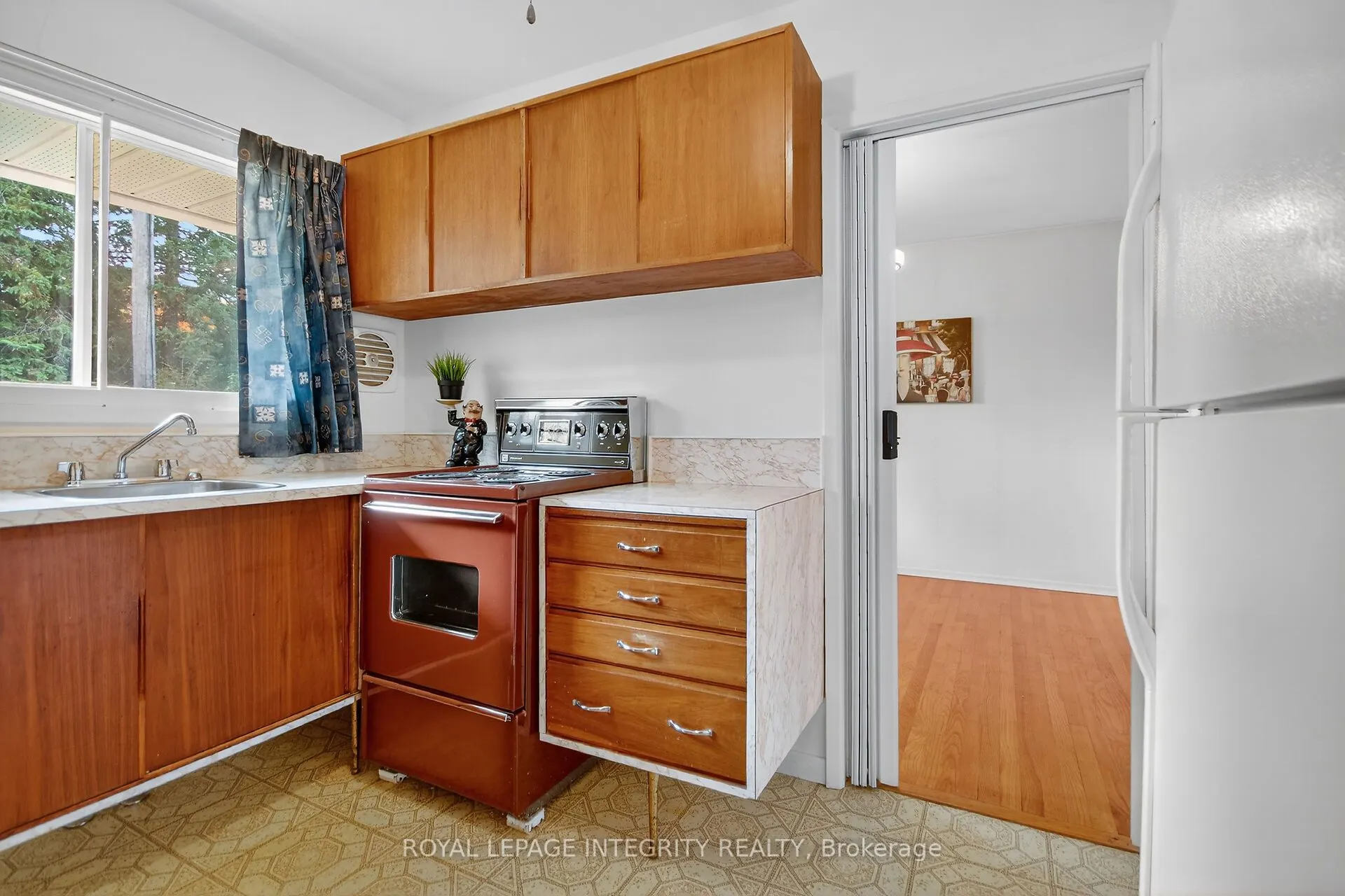 2106 Dunelm Street