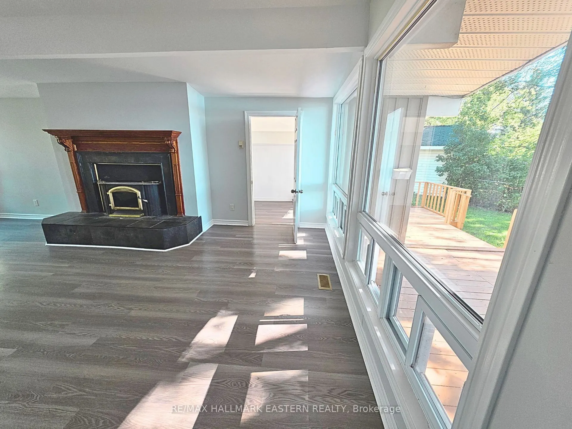 30 Edgewater Drive