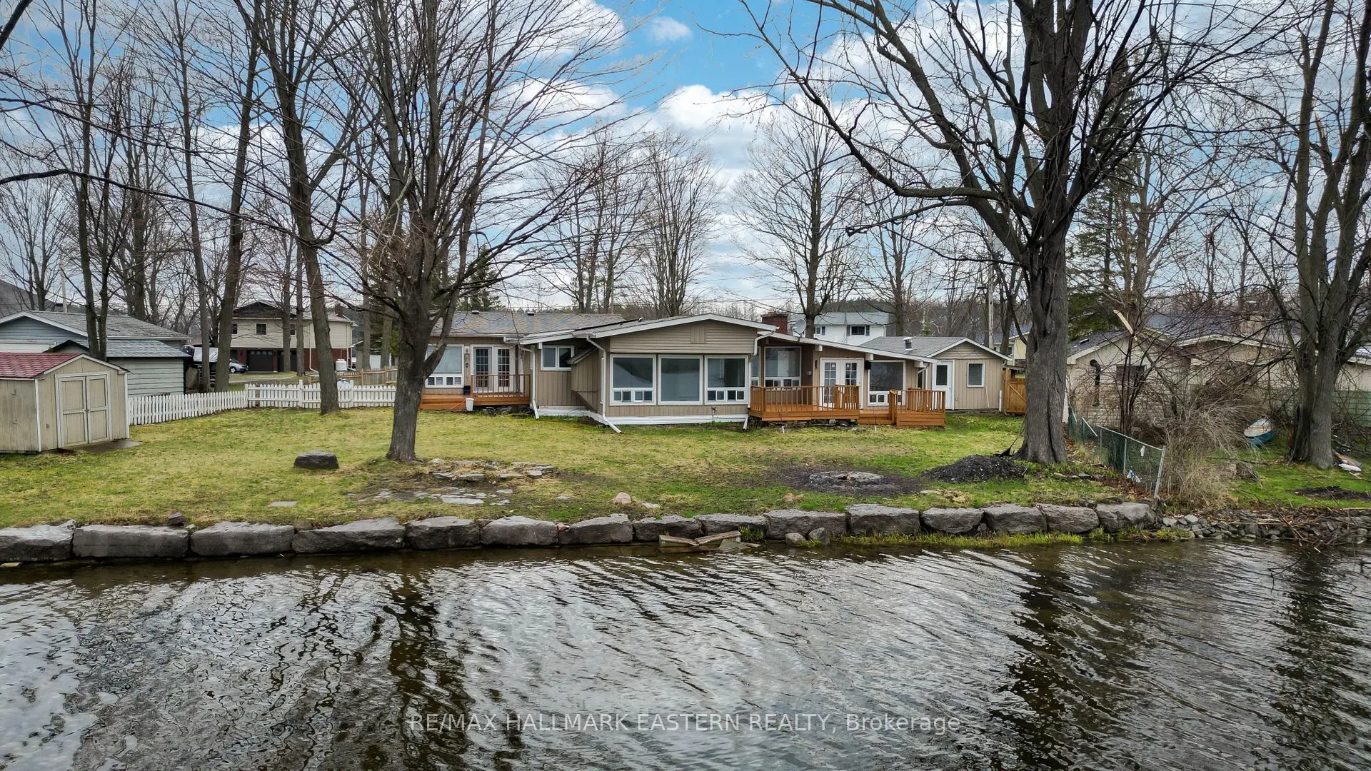 30 Edgewater Drive