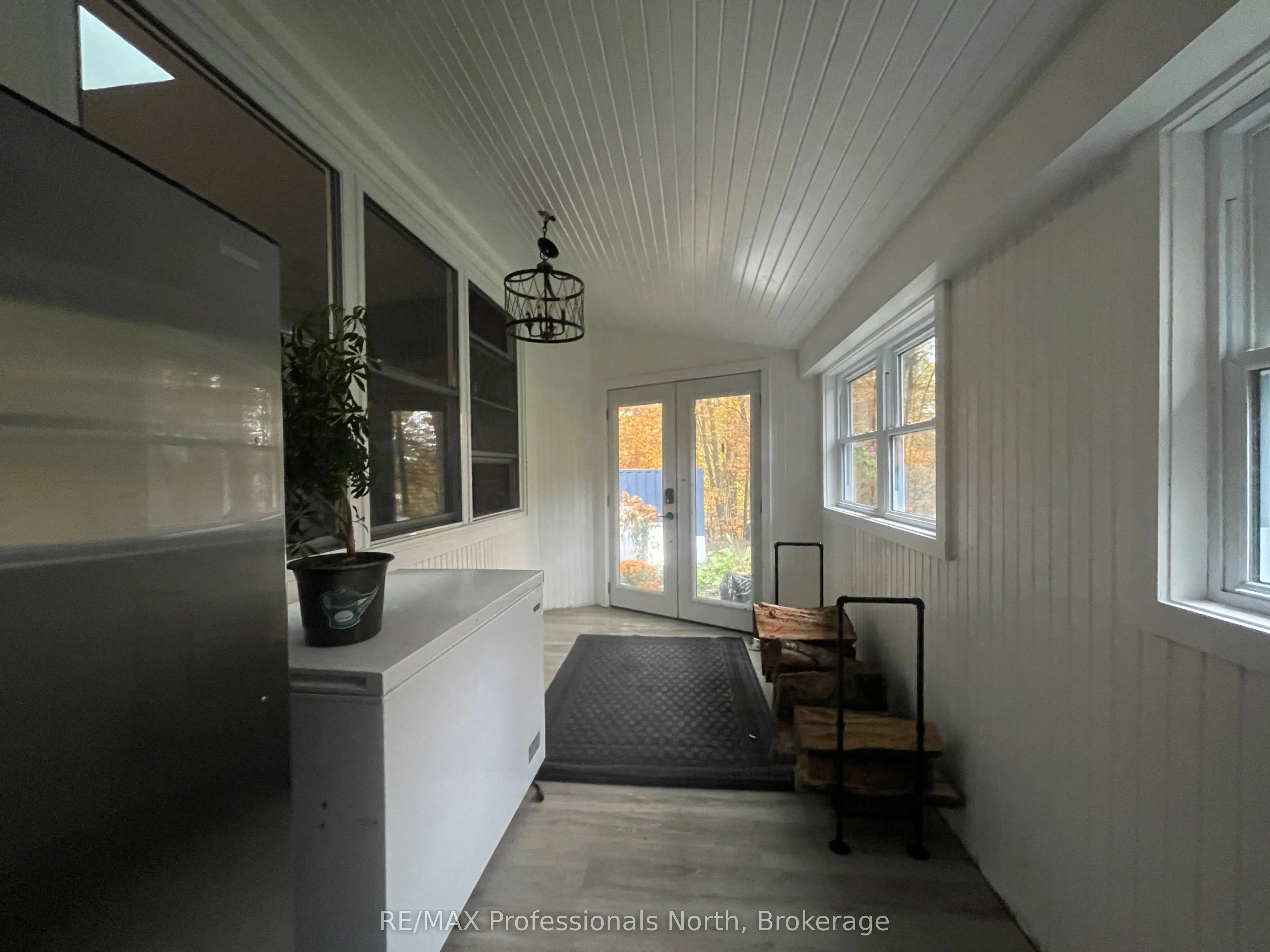 31 Falls View Road
