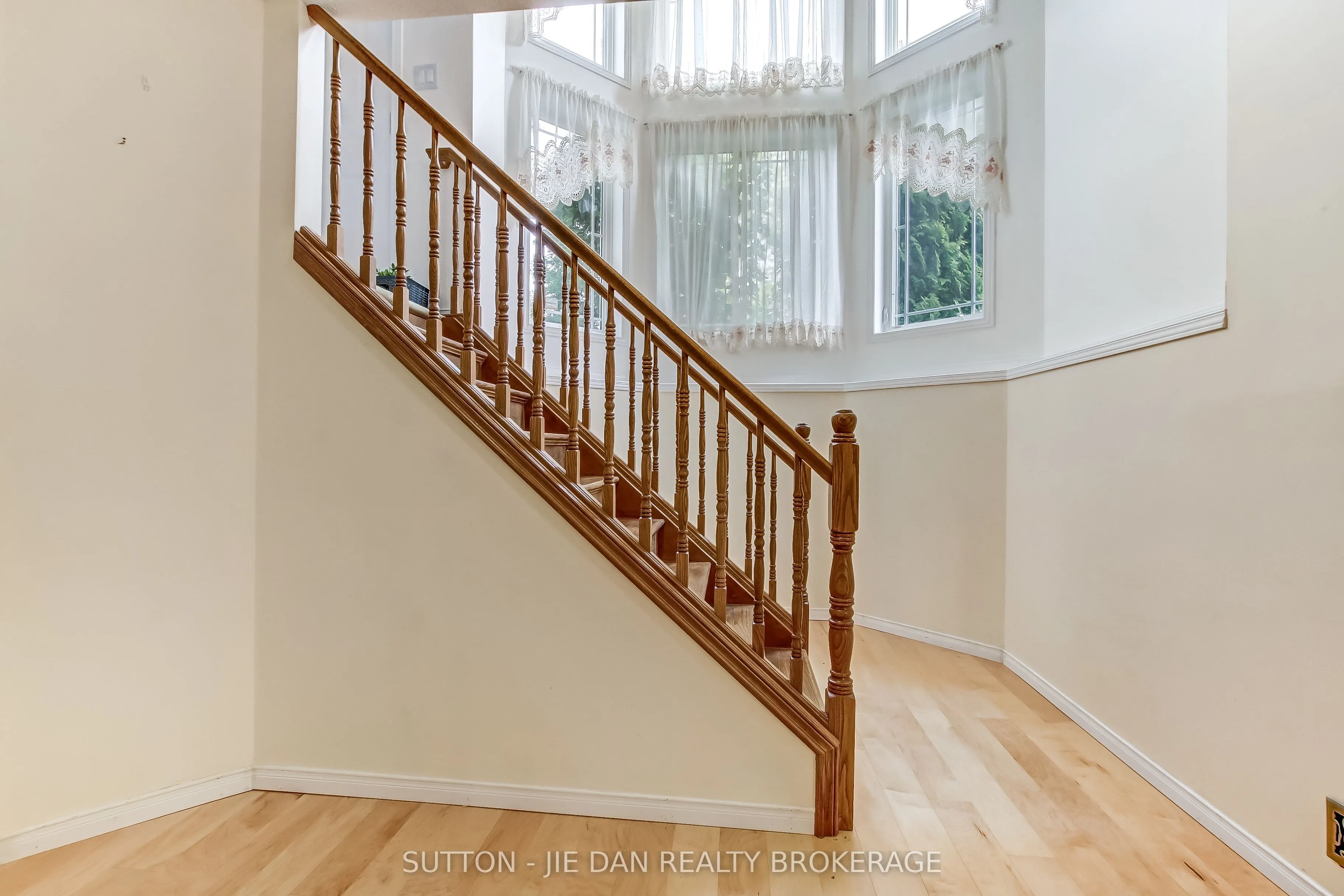 26 Stoneycreek Place