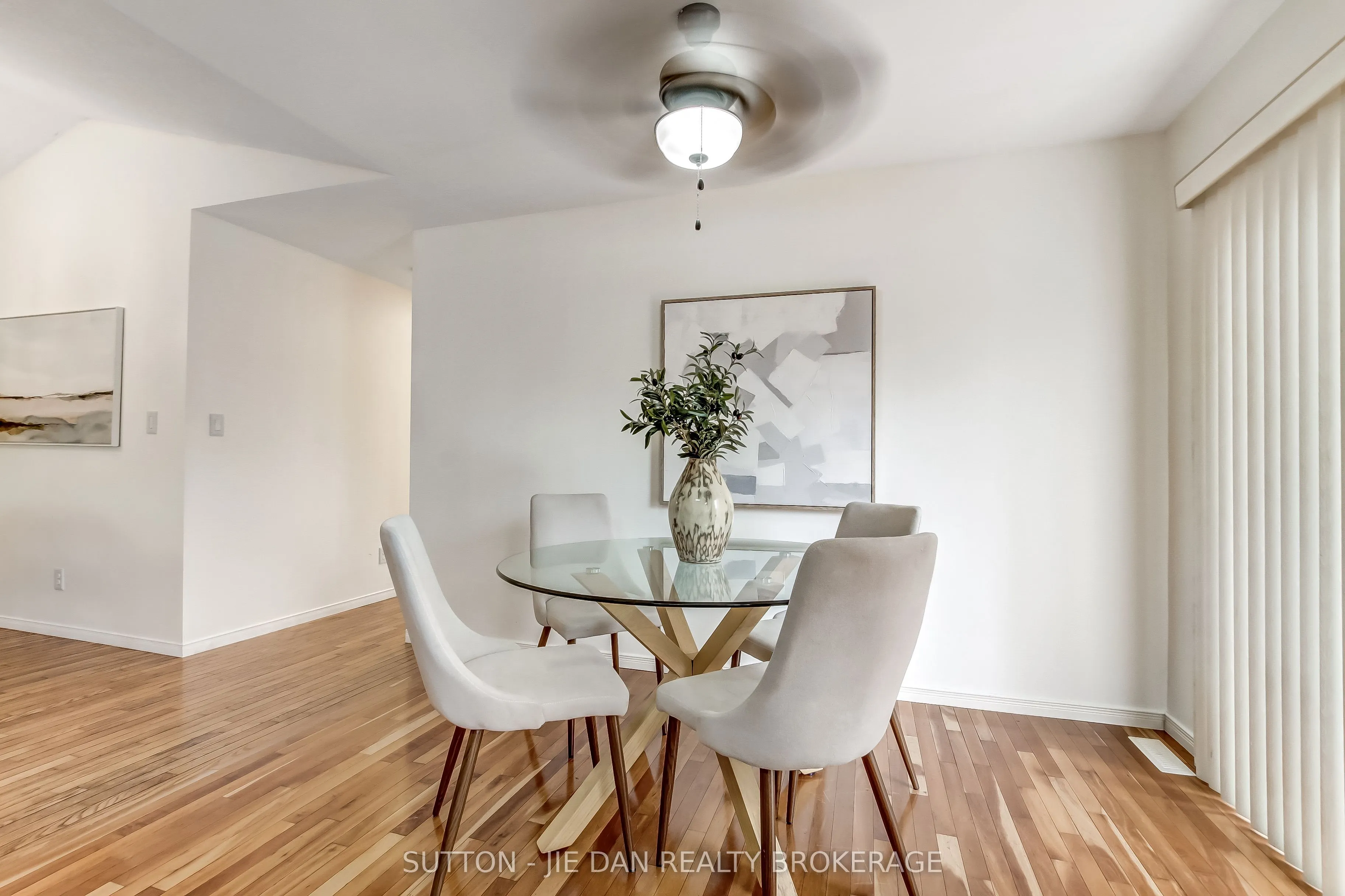26 Stoneycreek Place