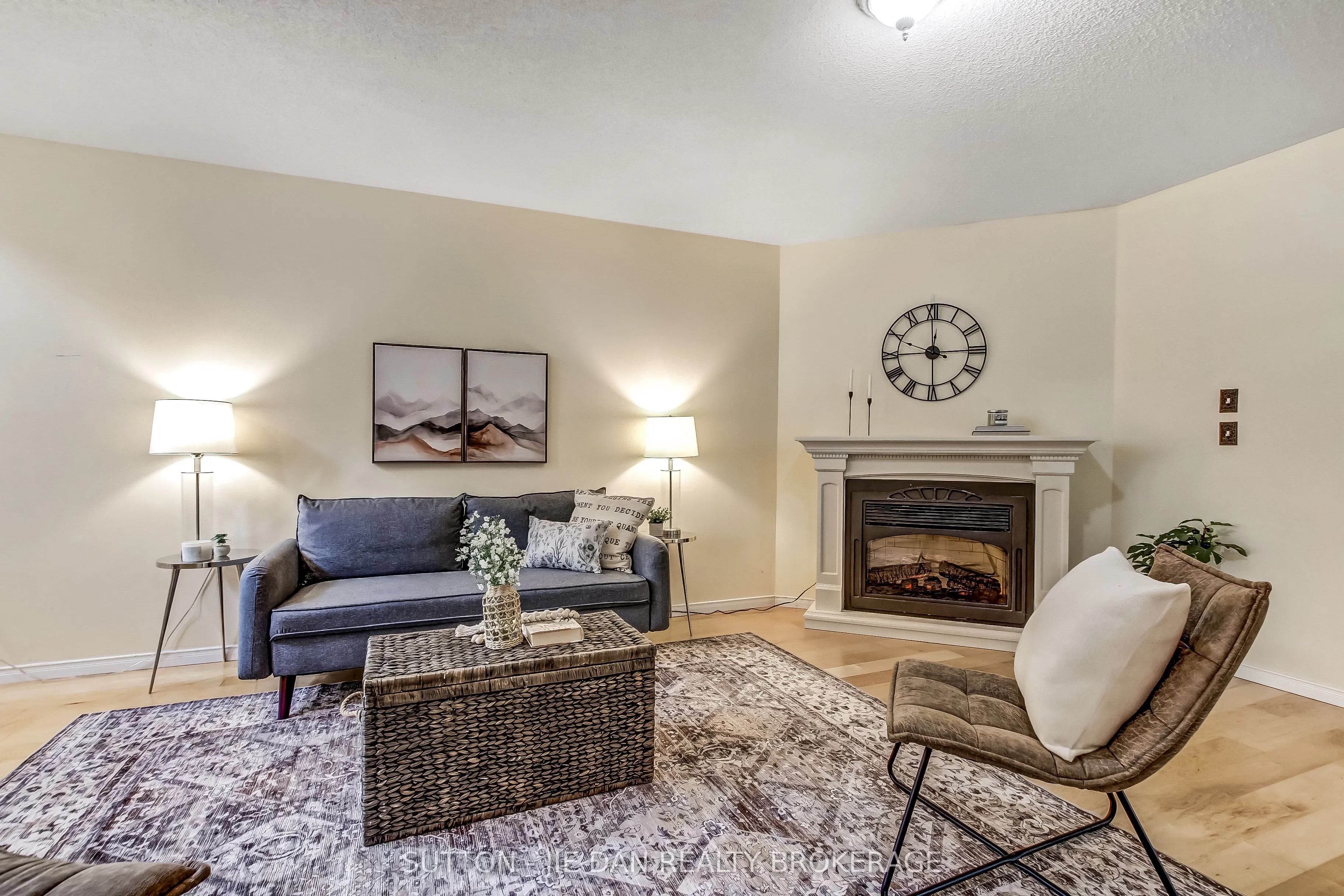 26 Stoneycreek Place