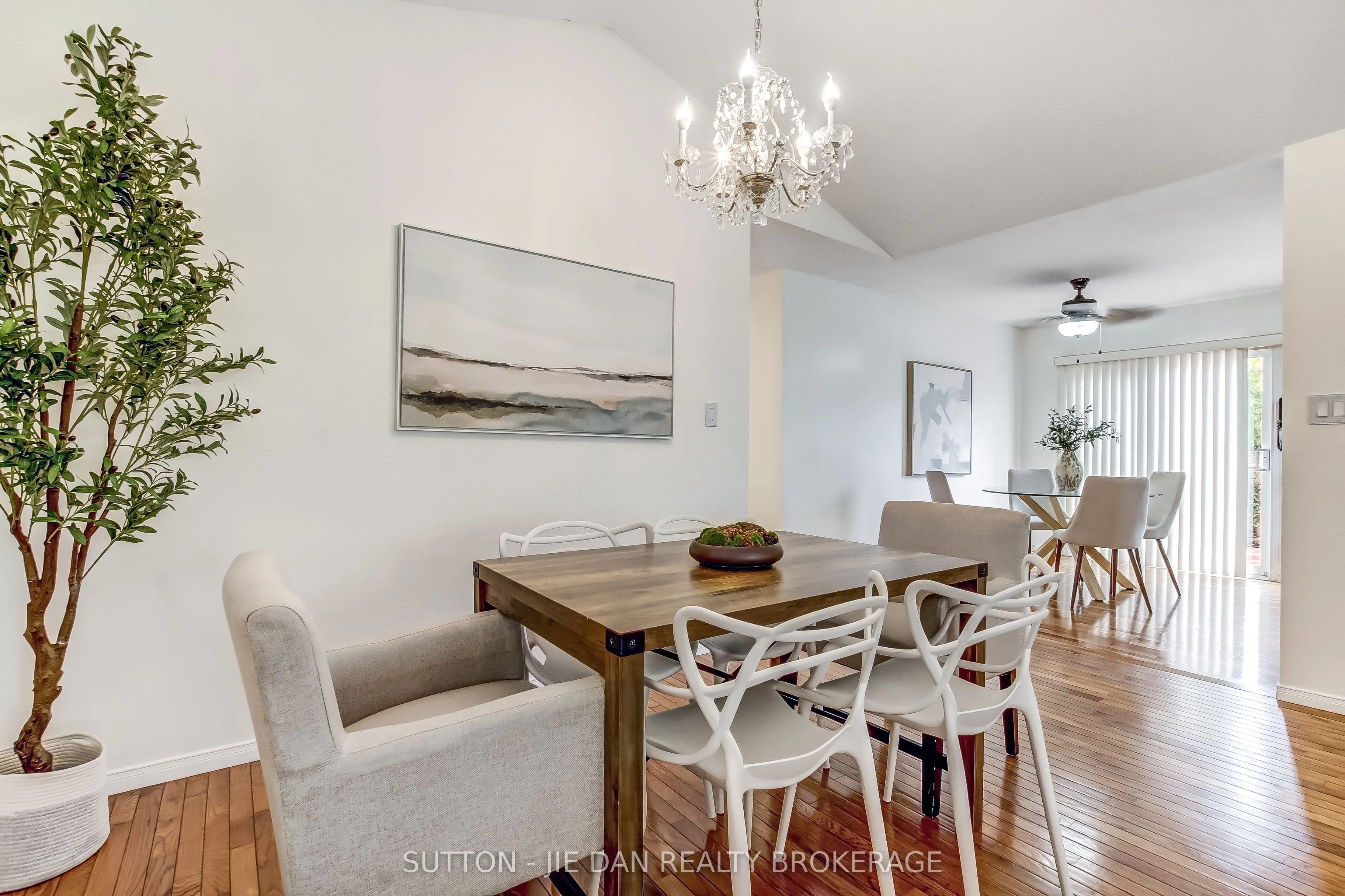 26 Stoneycreek Place