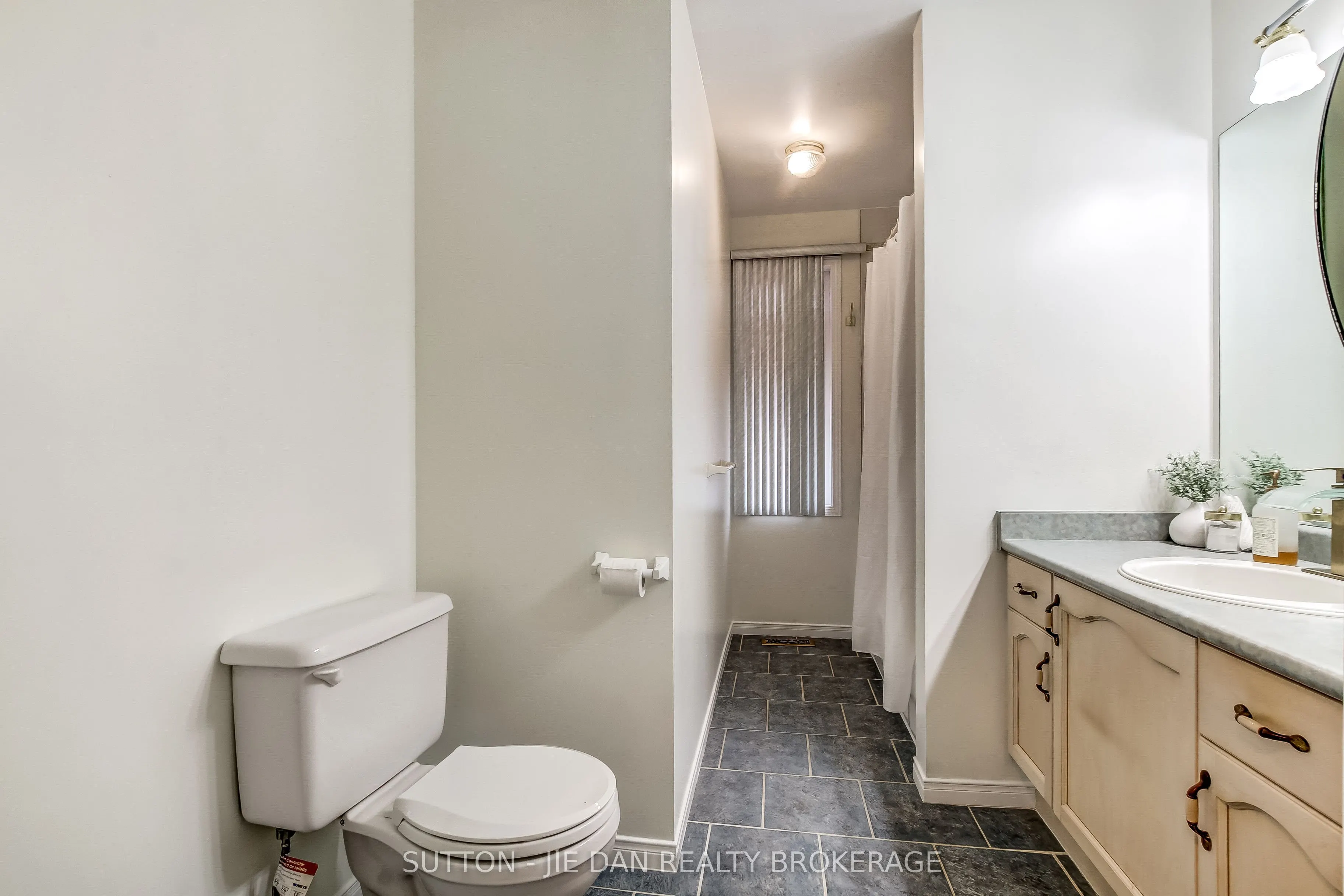 26 Stoneycreek Place
