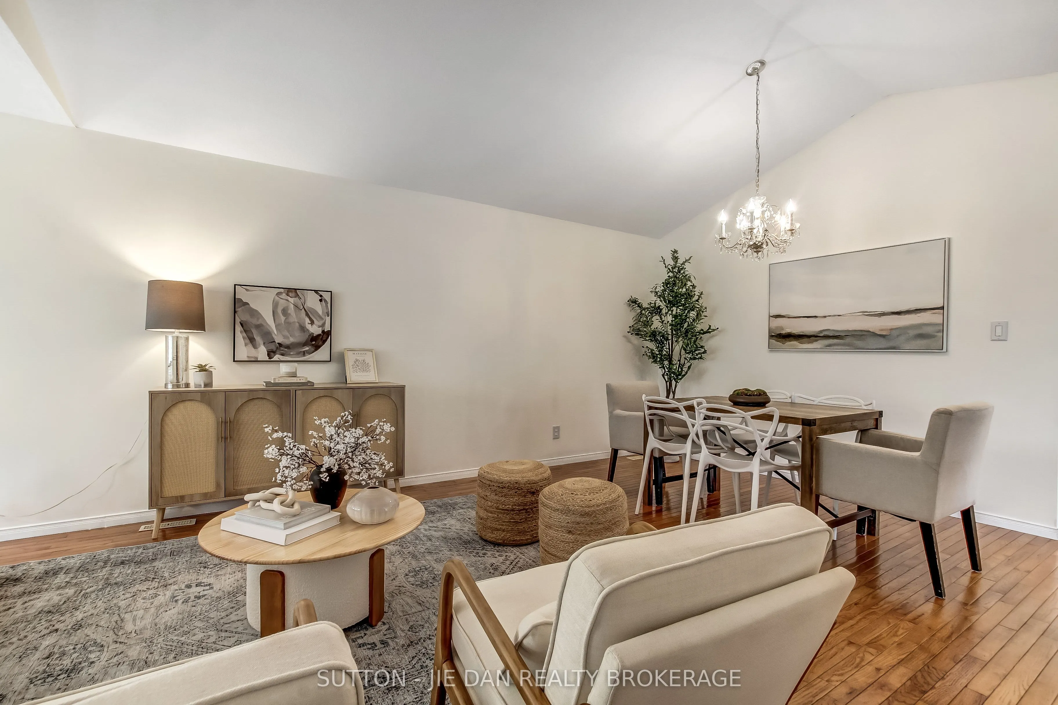 26 Stoneycreek Place