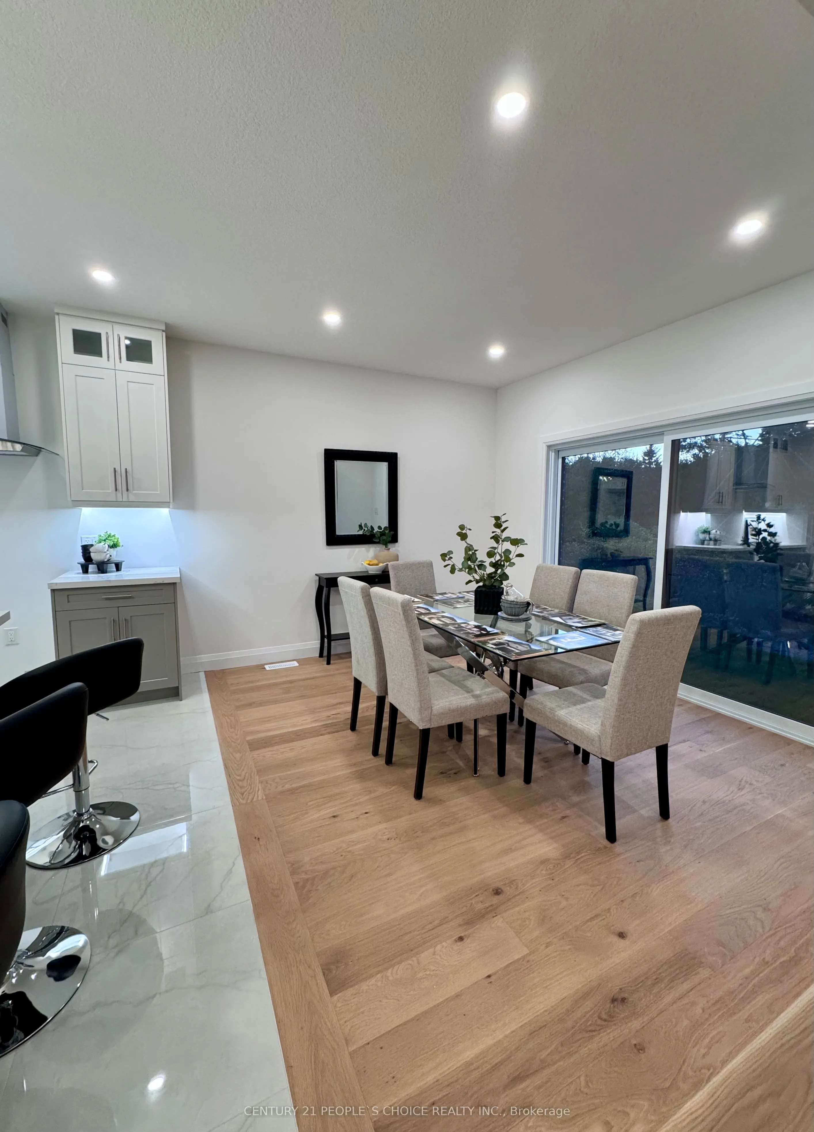 2641 Bobolink Lane