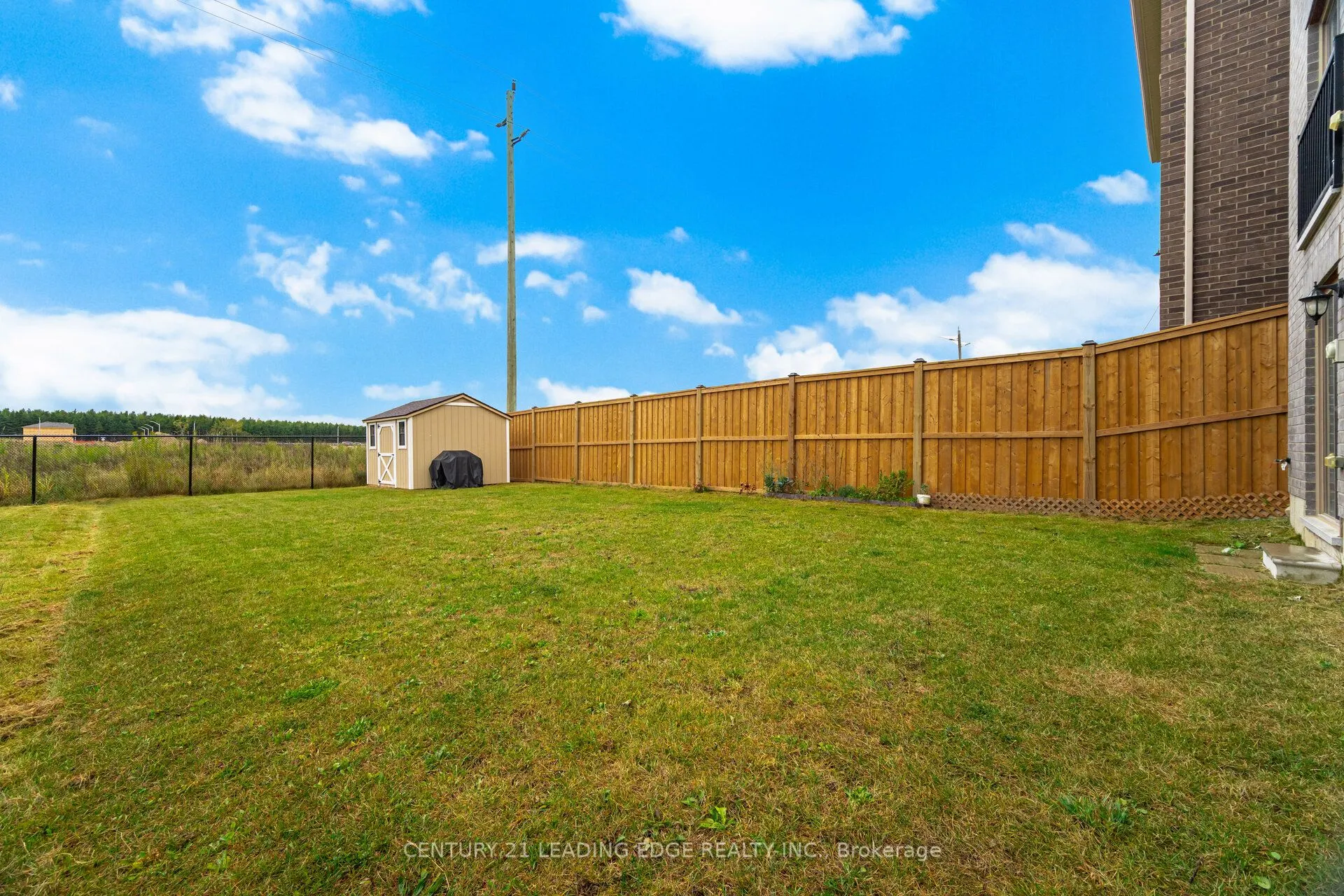301 Ridley Crescent