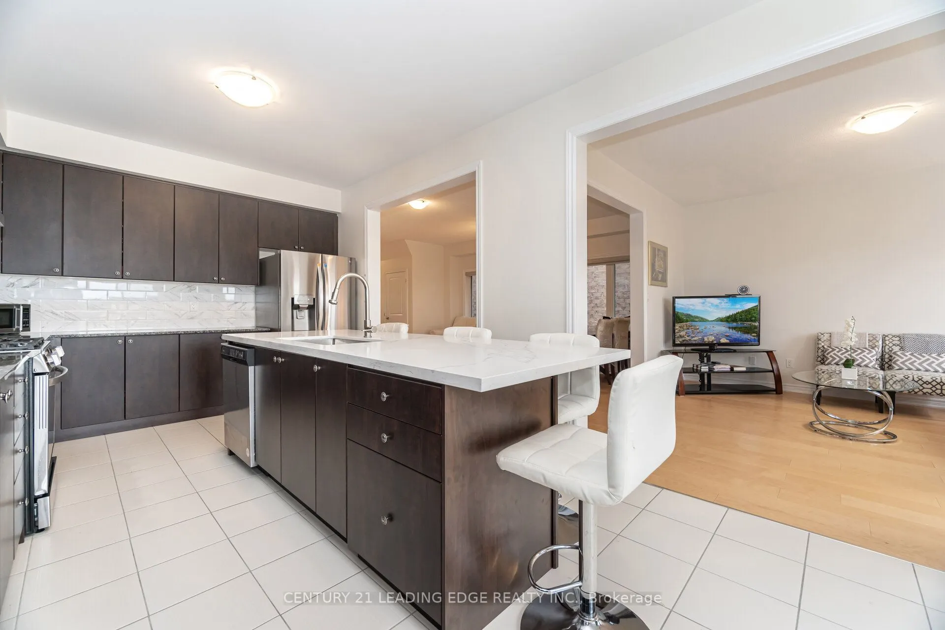 301 Ridley Crescent