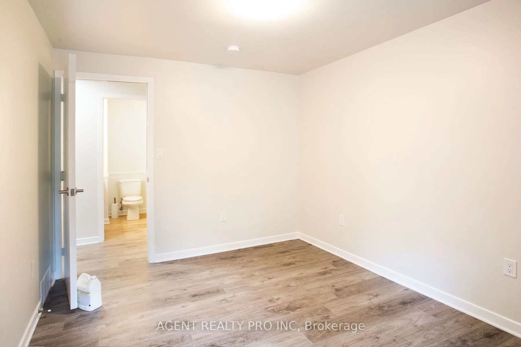24264 Coldstream Road