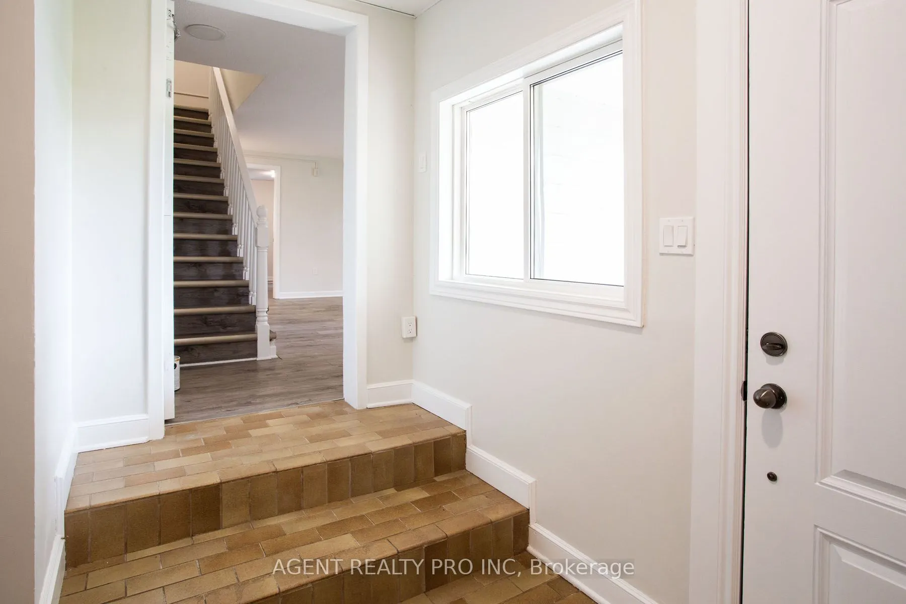 24264 Coldstream Road