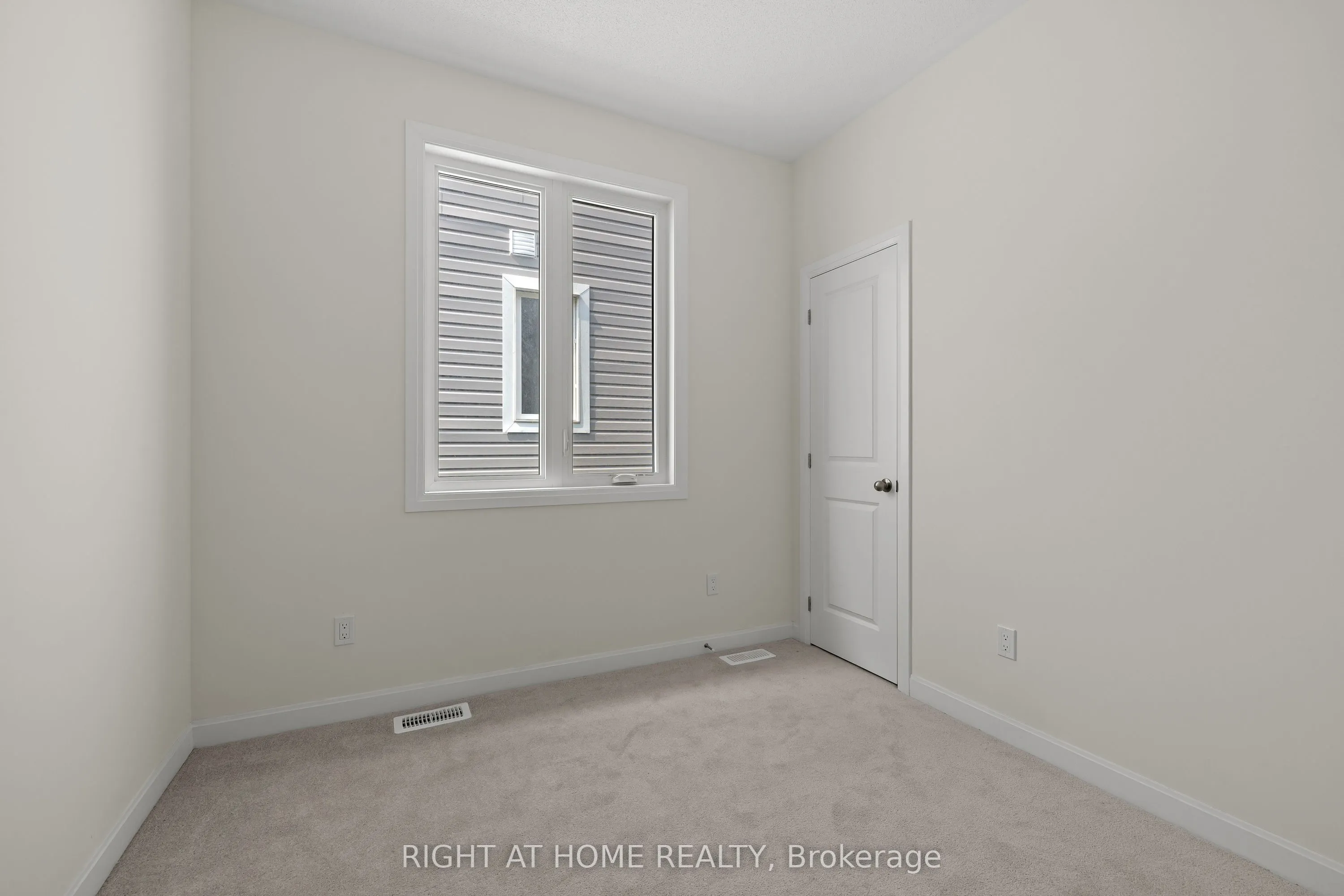 9 Golf Links Drive