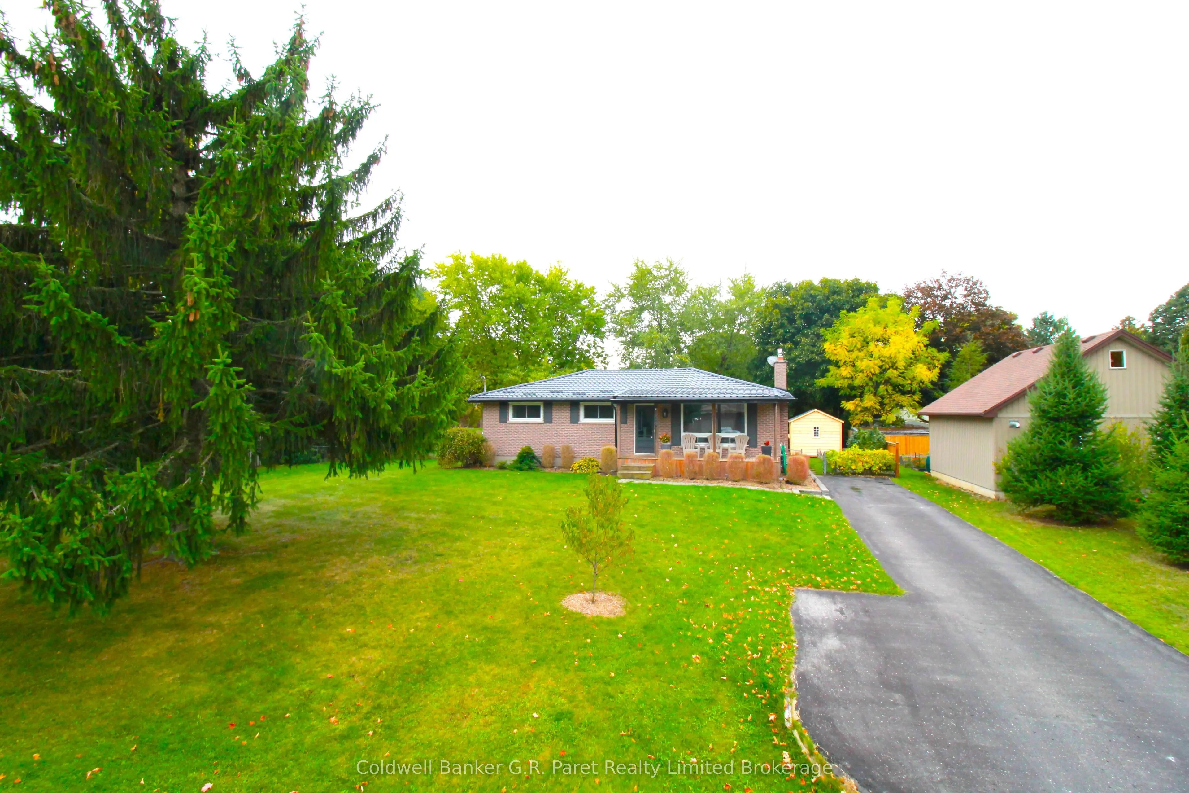 104 Simcoe Crescent