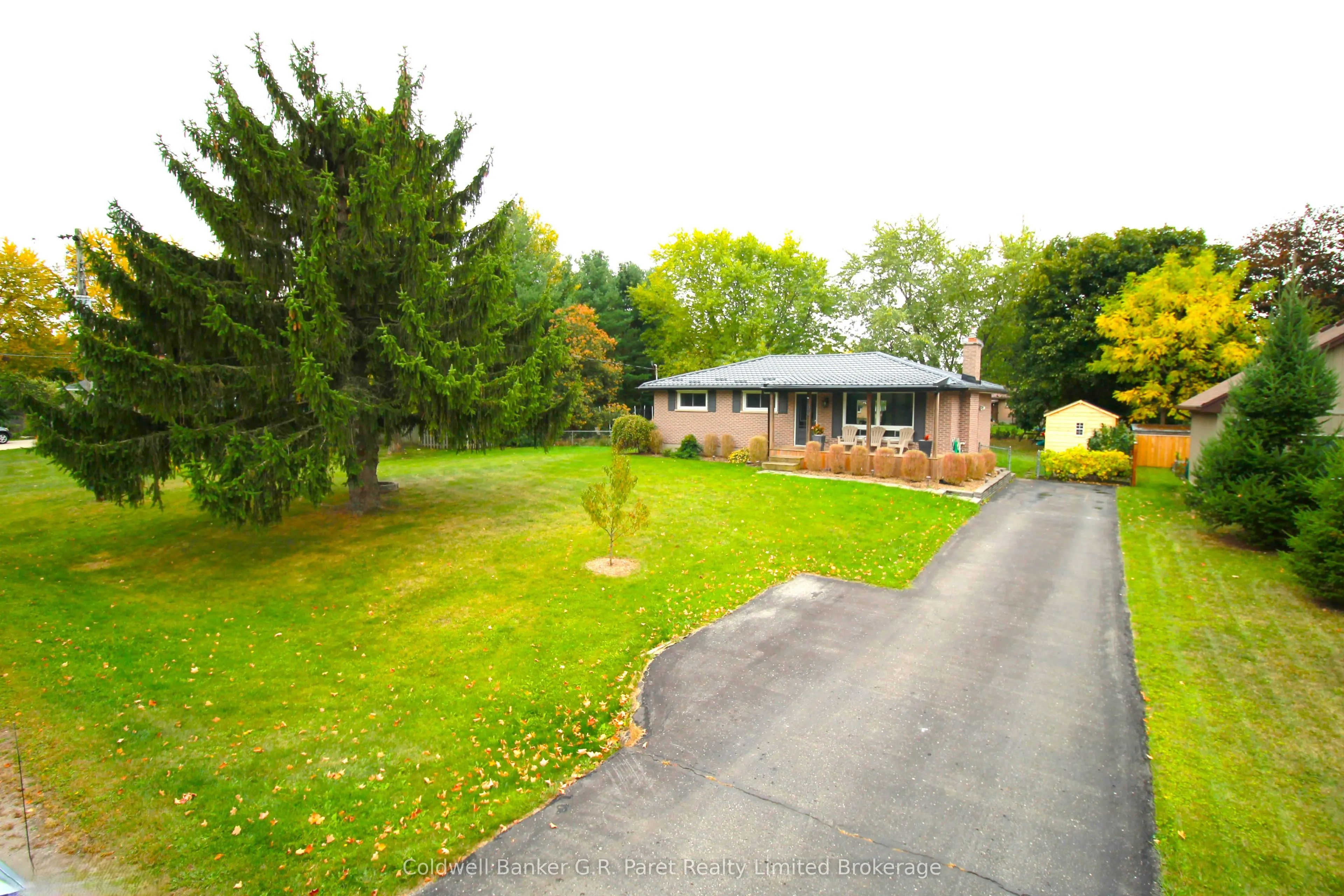 104 Simcoe Crescent