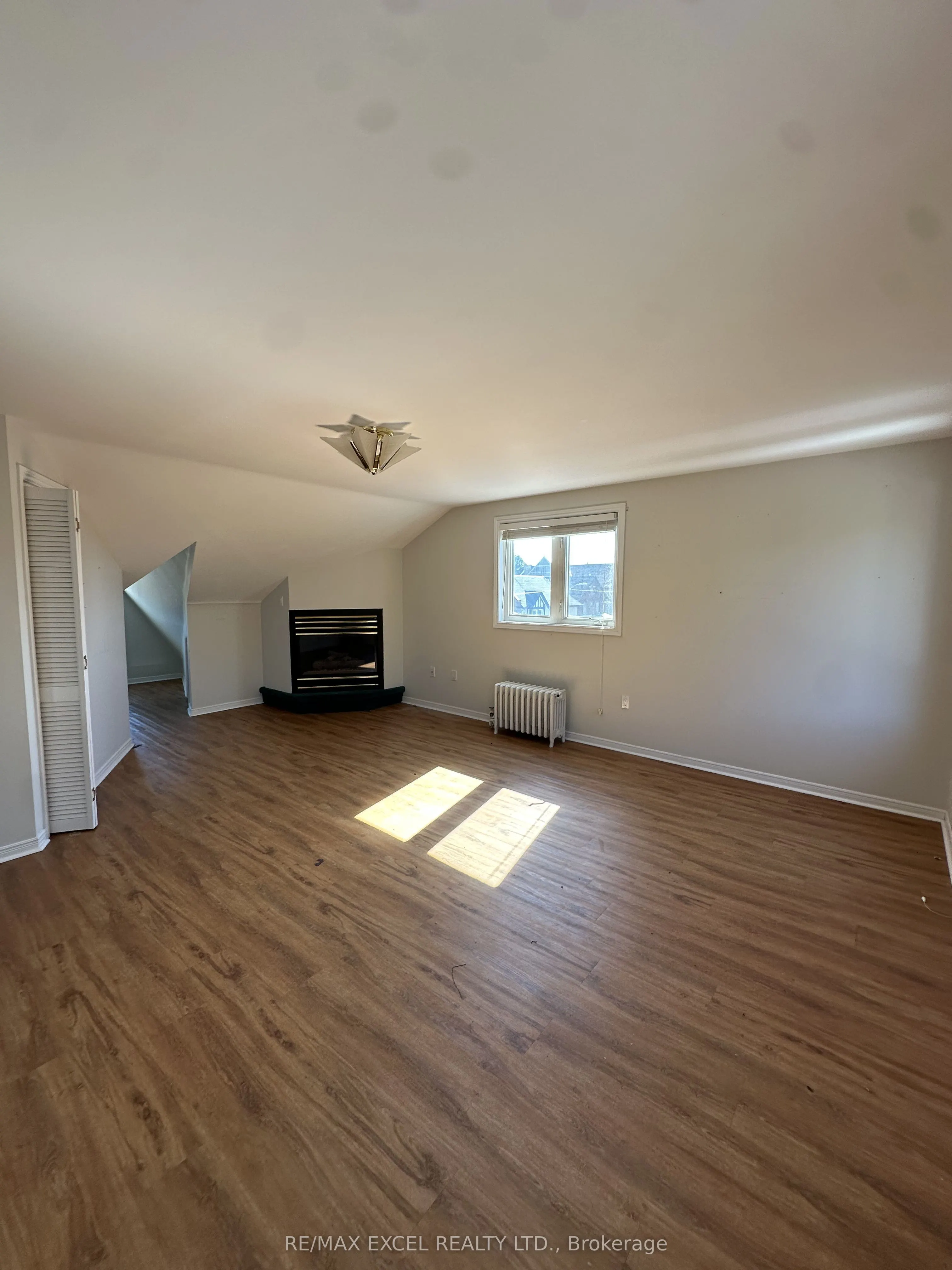 319 Division Street