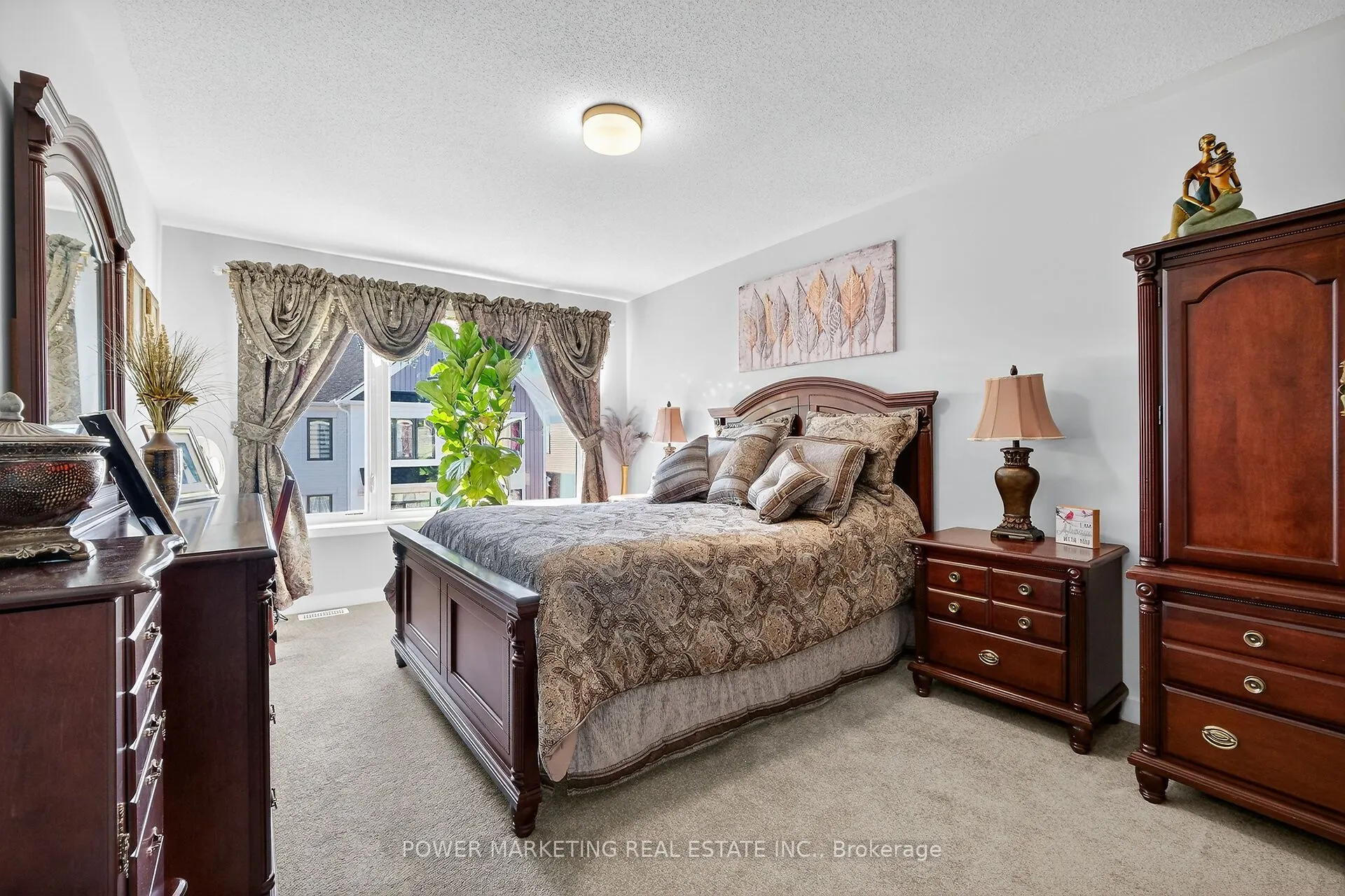 715 HYDRUS Private