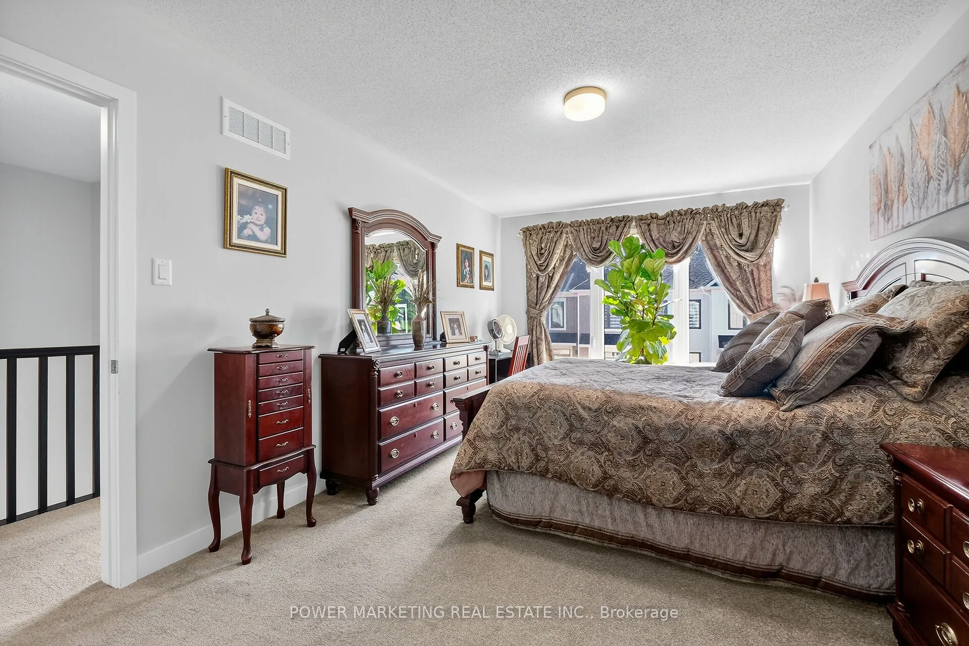 715 HYDRUS Private