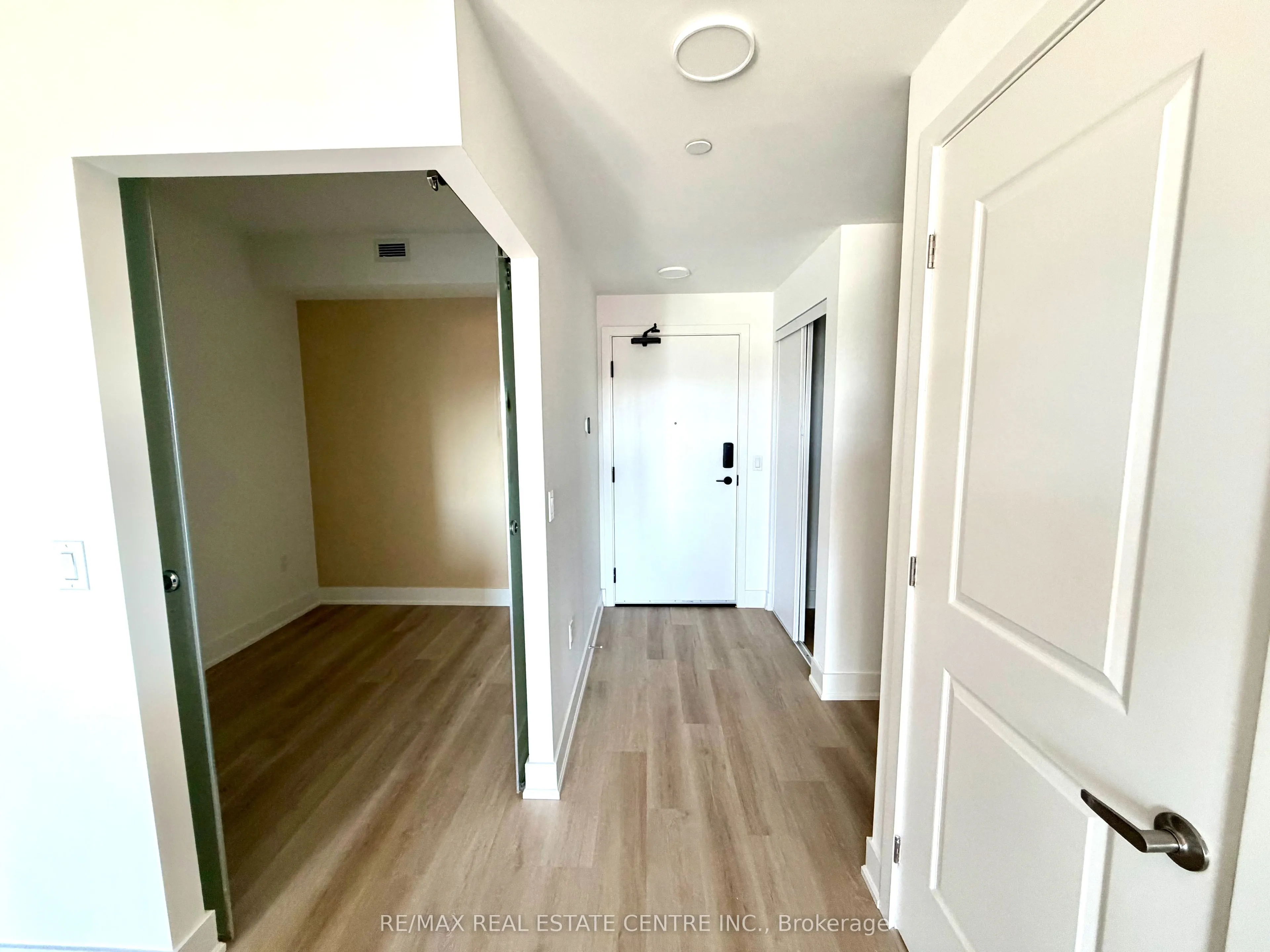 575 Conklin Road, #613