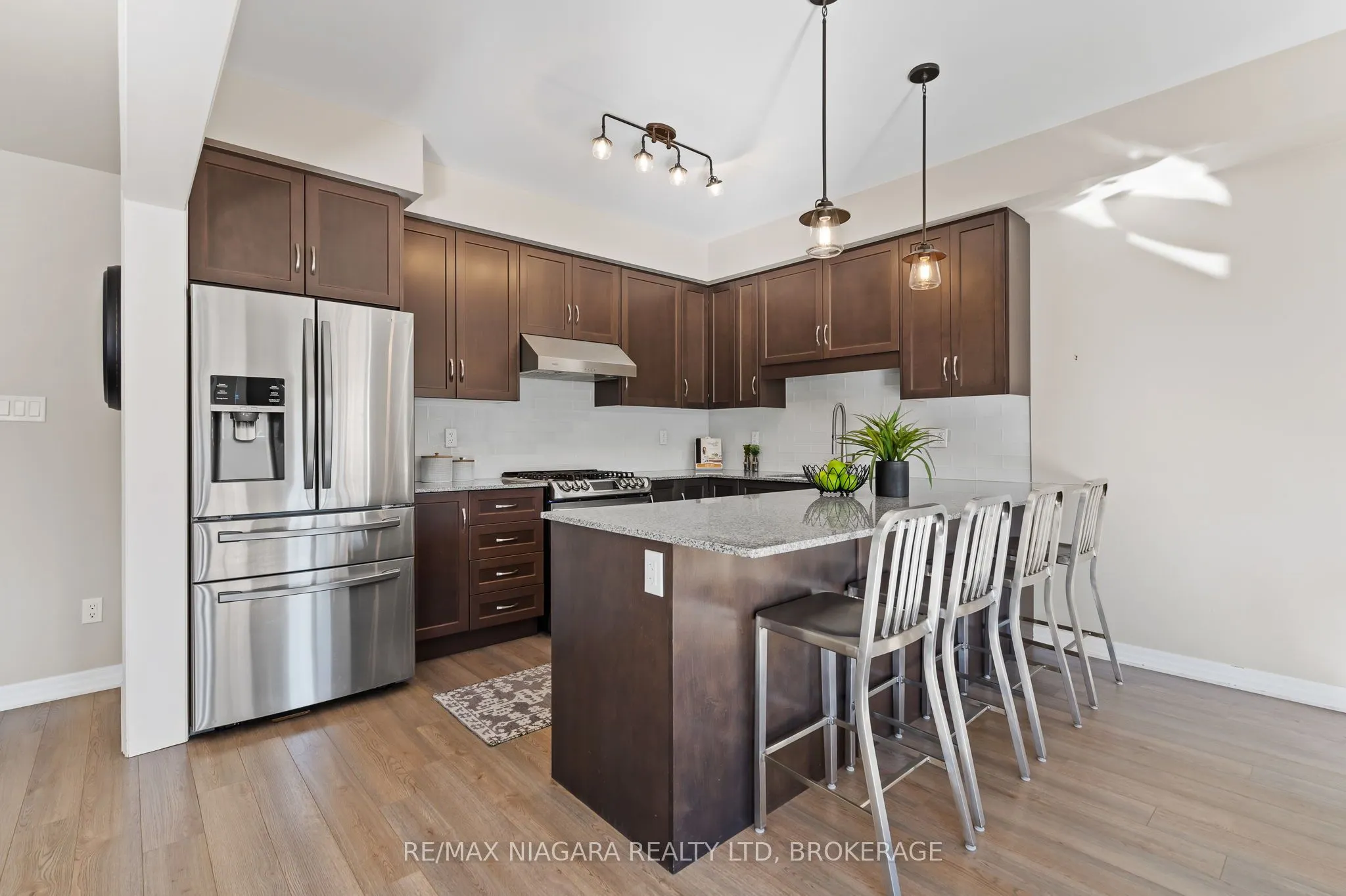 68 Dominion Crescent
