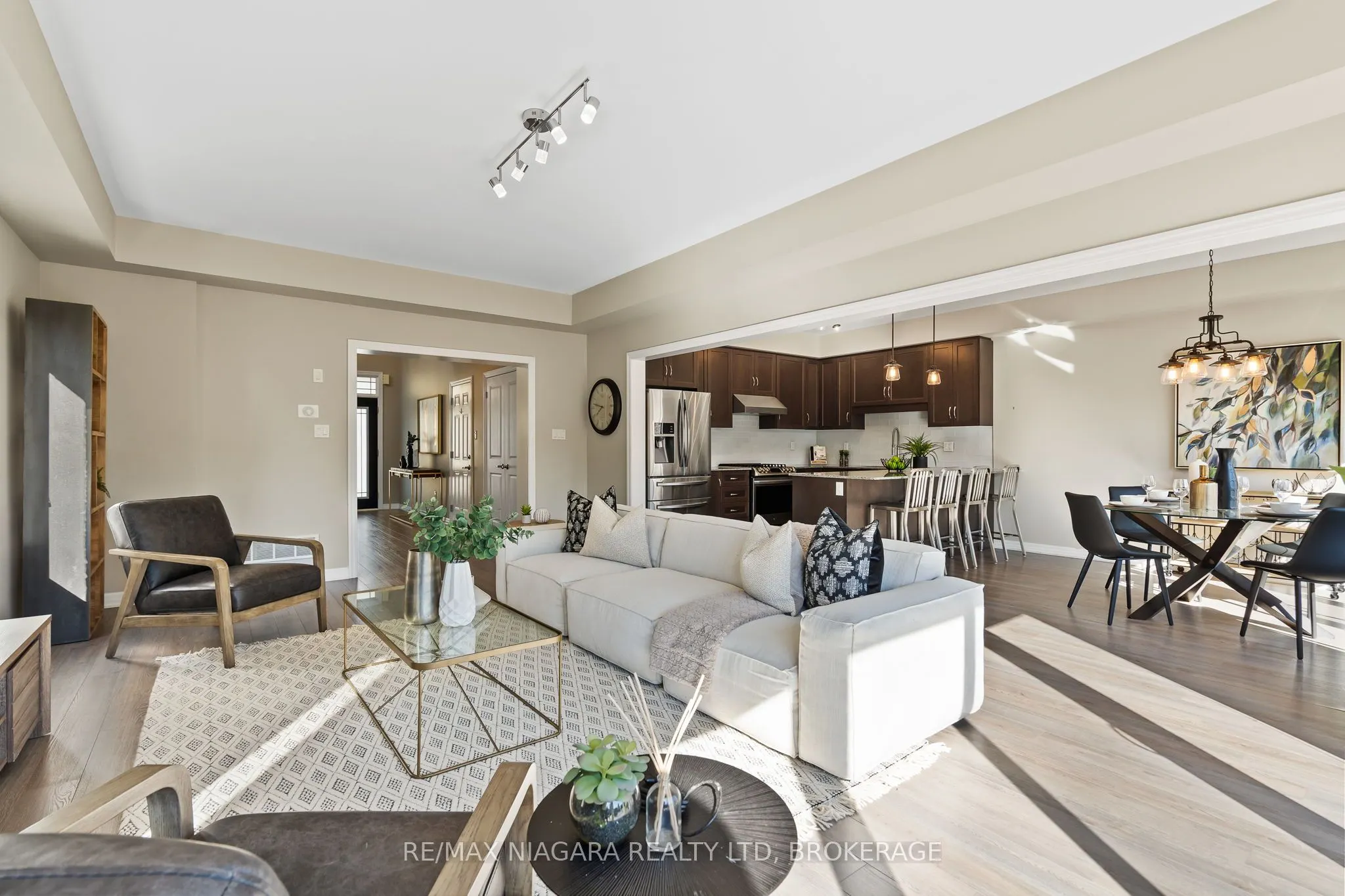 68 Dominion Crescent