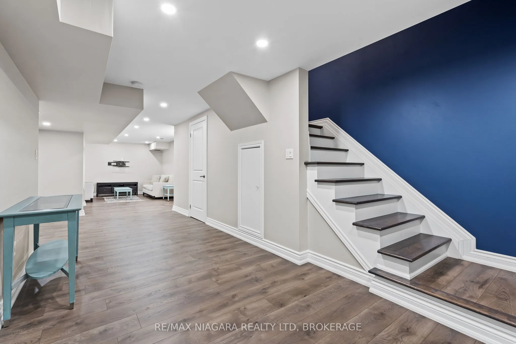 68 Dominion Crescent