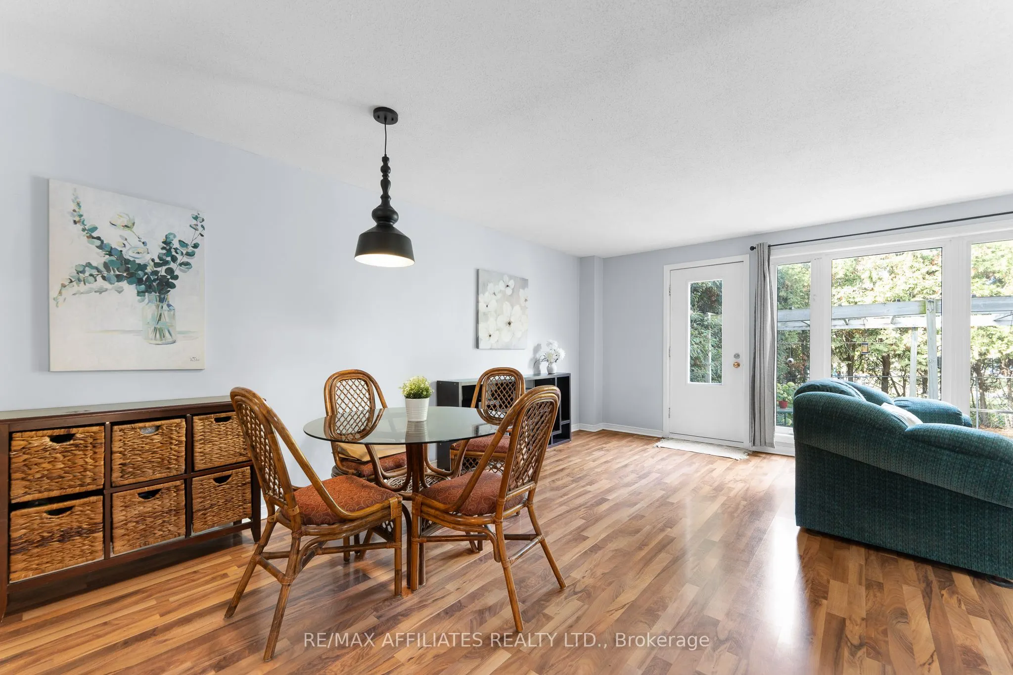 2 Tedwyn Drive