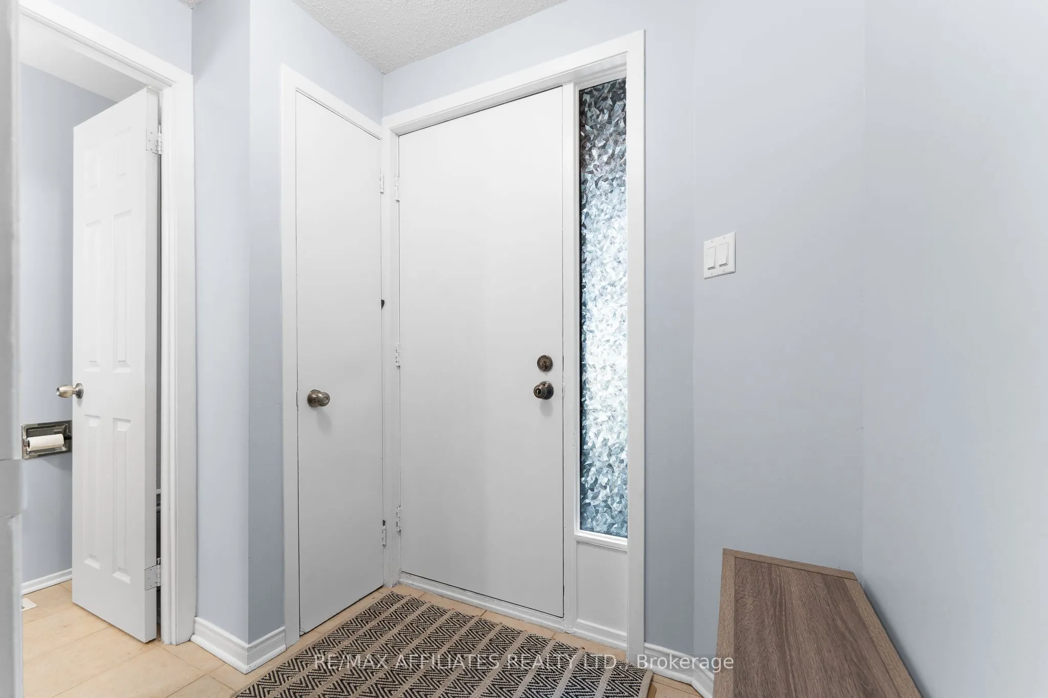 2 Tedwyn Drive