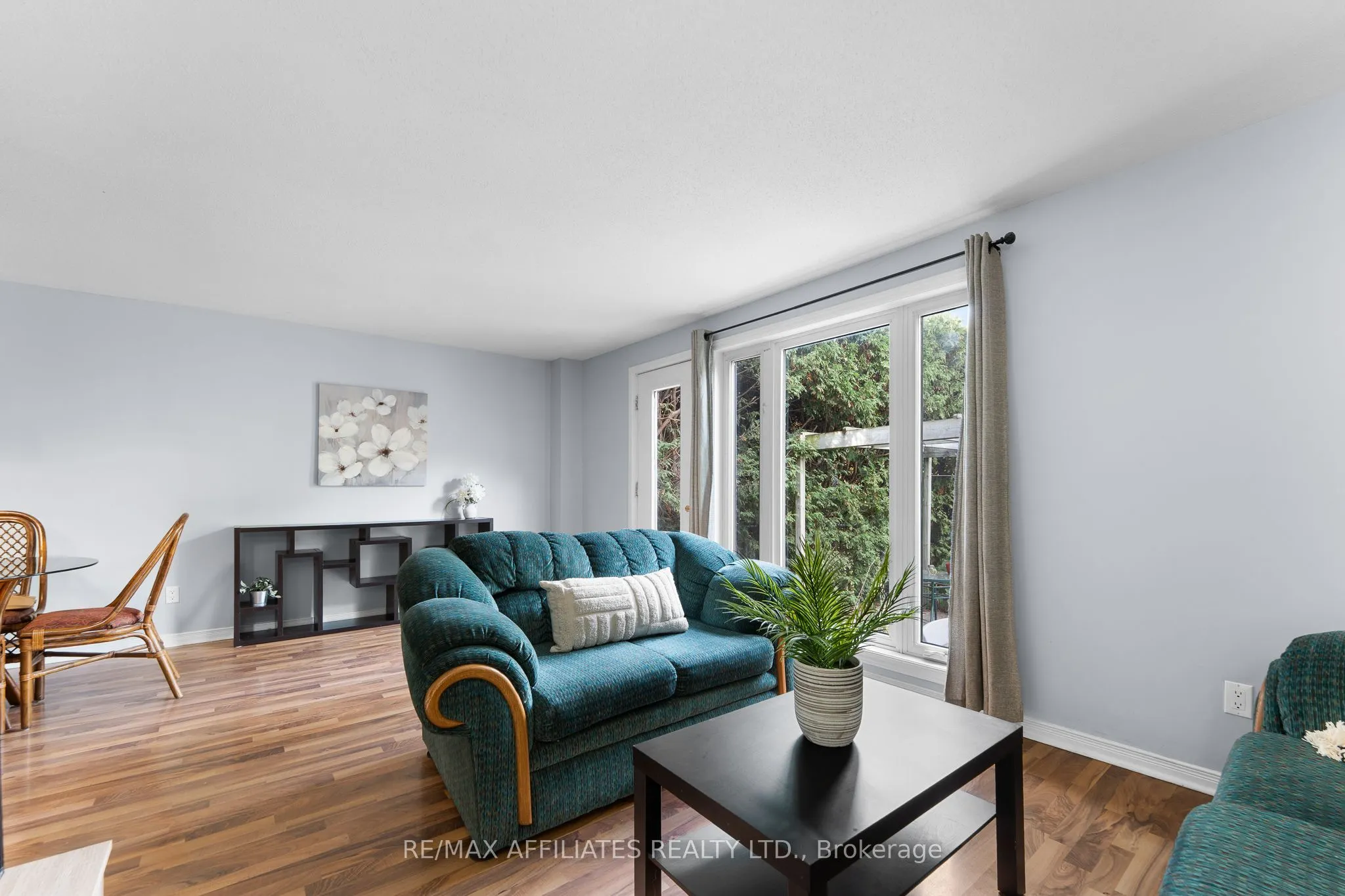 2 Tedwyn Drive
