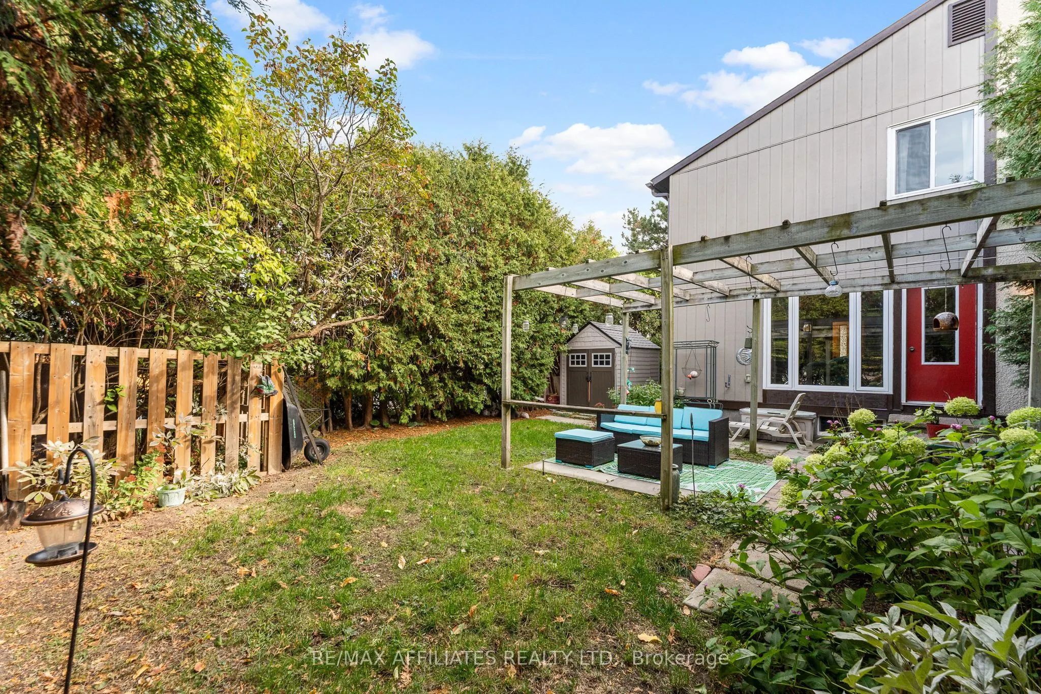 2 Tedwyn Drive