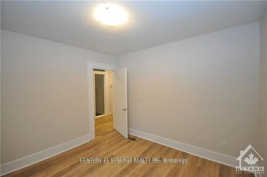 458 Maclaren Street, #1A