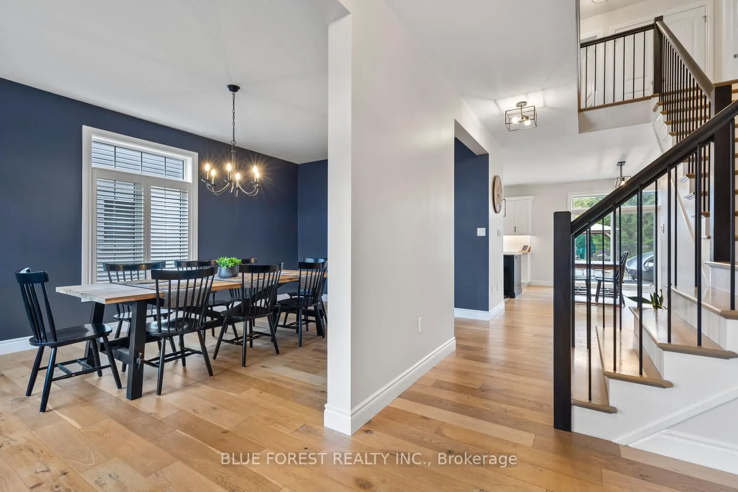 12 Violet Court