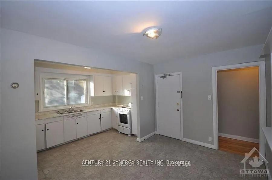 151 Holmwood Avenue, #3