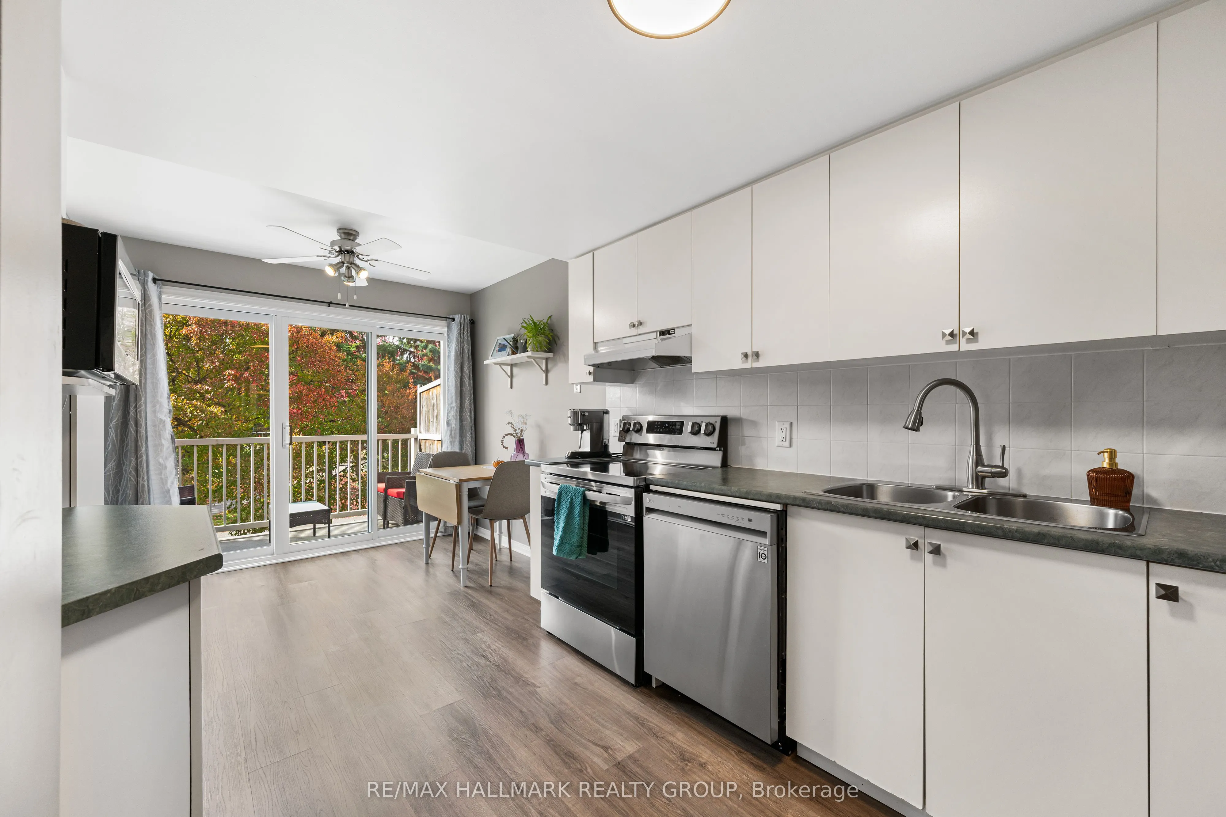 1133 Gablefield Private, #10