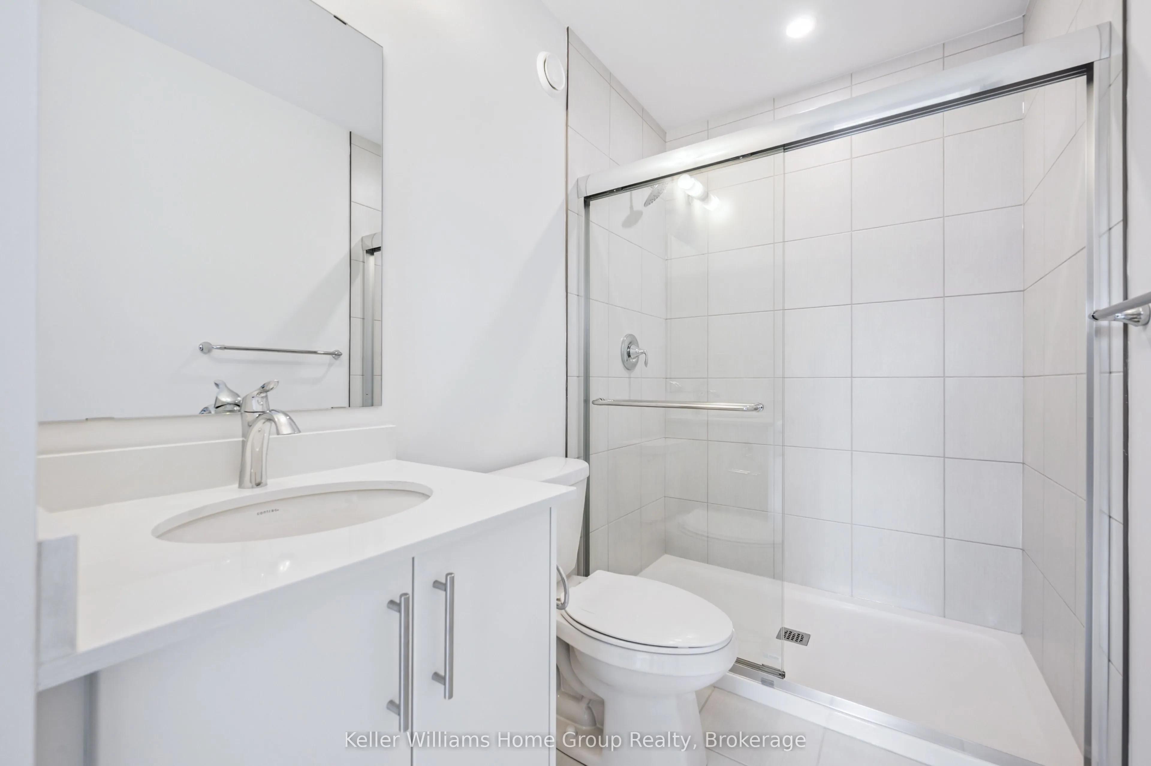 940 St David Street N, #55