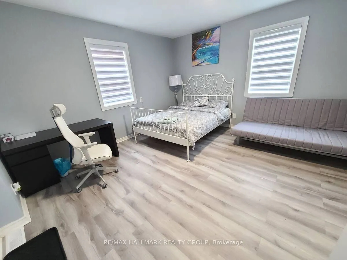474 SOMERSET Street W