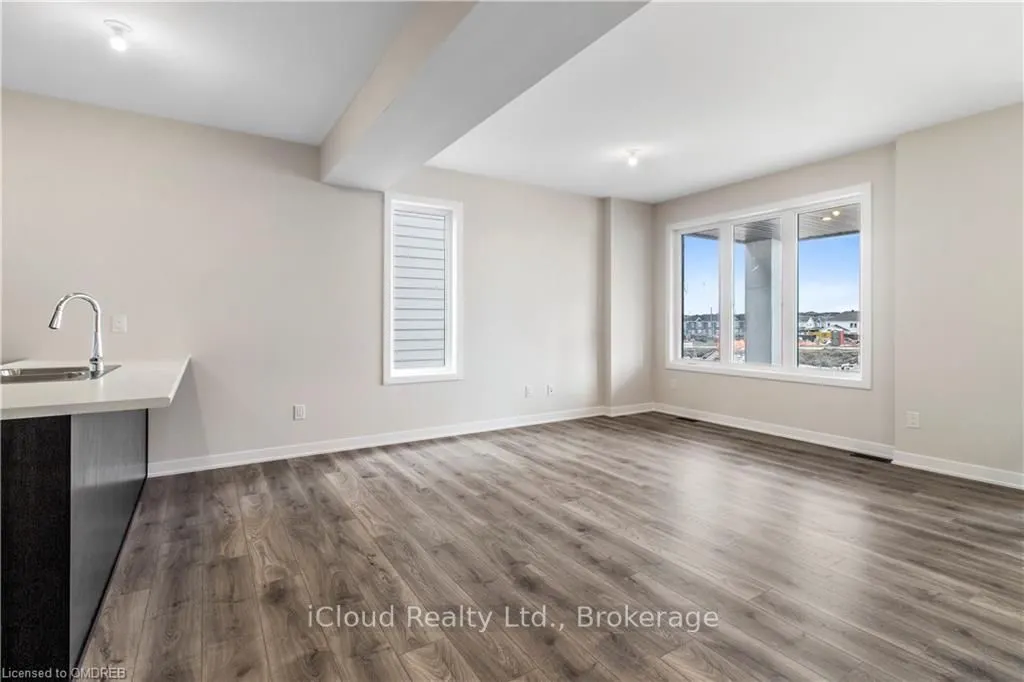 318 Catsfoot Walk