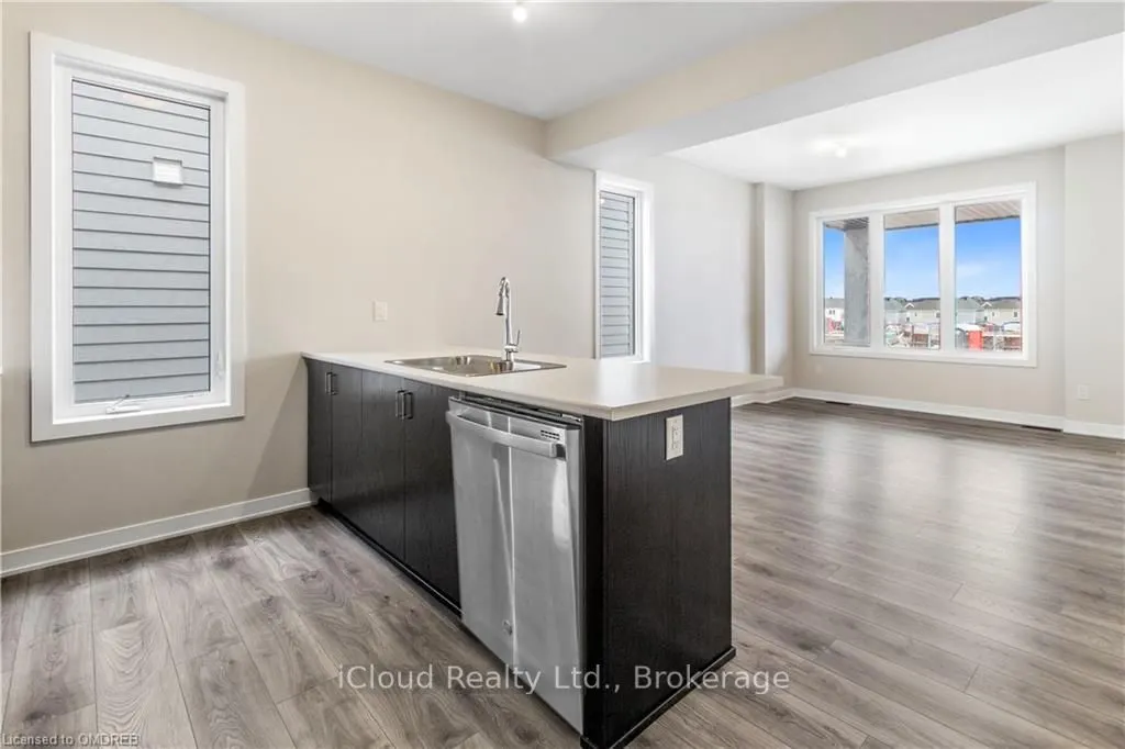 318 Catsfoot Walk