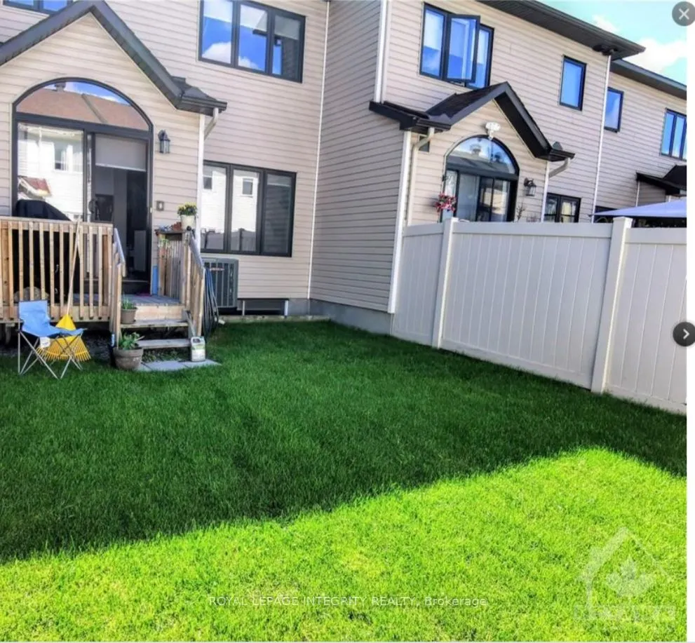 348 TOURMALINE Crescent