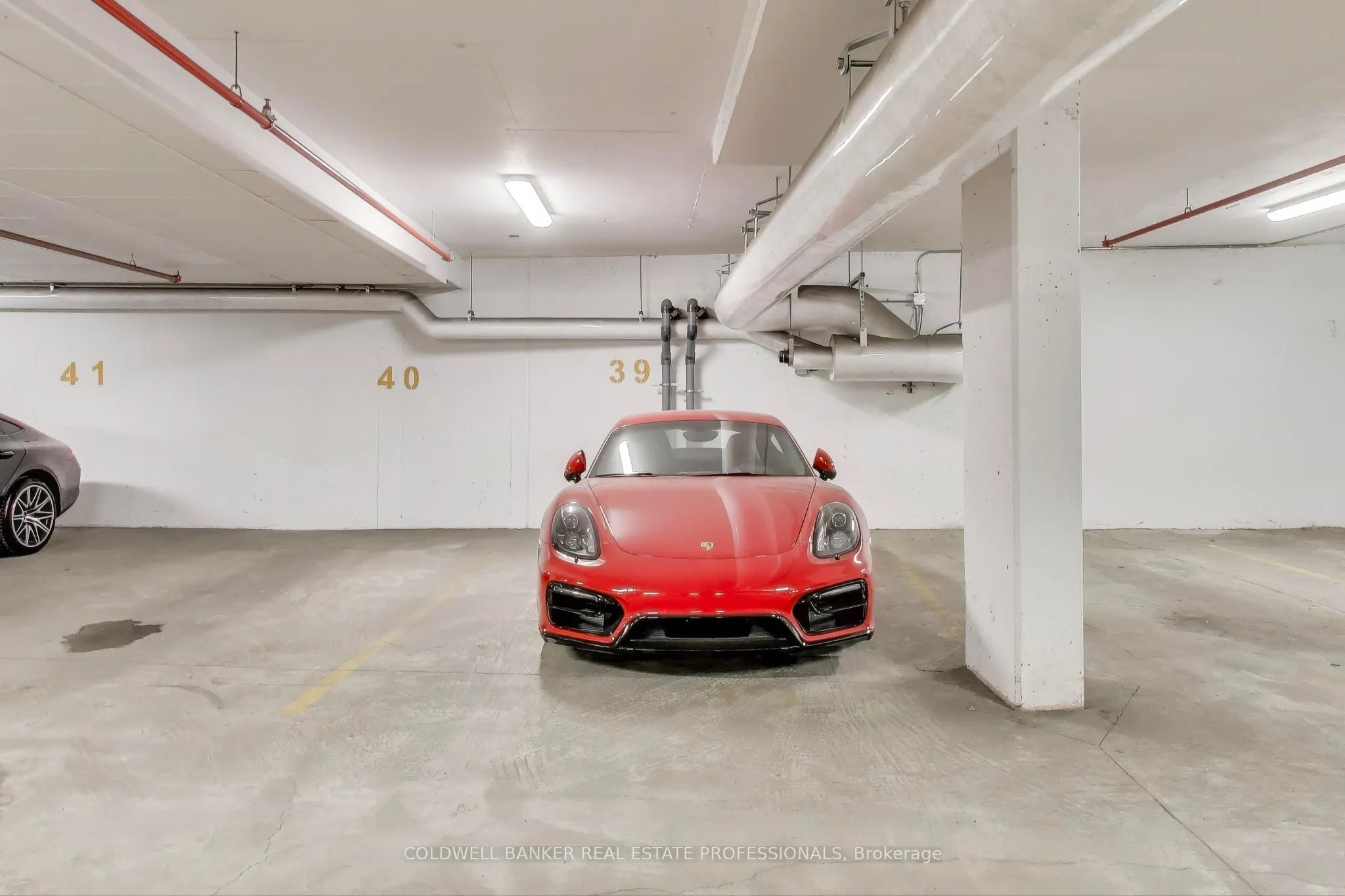 600 North Service Road, #602