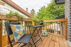 82 Lynbrook Drive