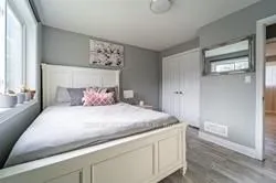 82 Lynbrook Drive