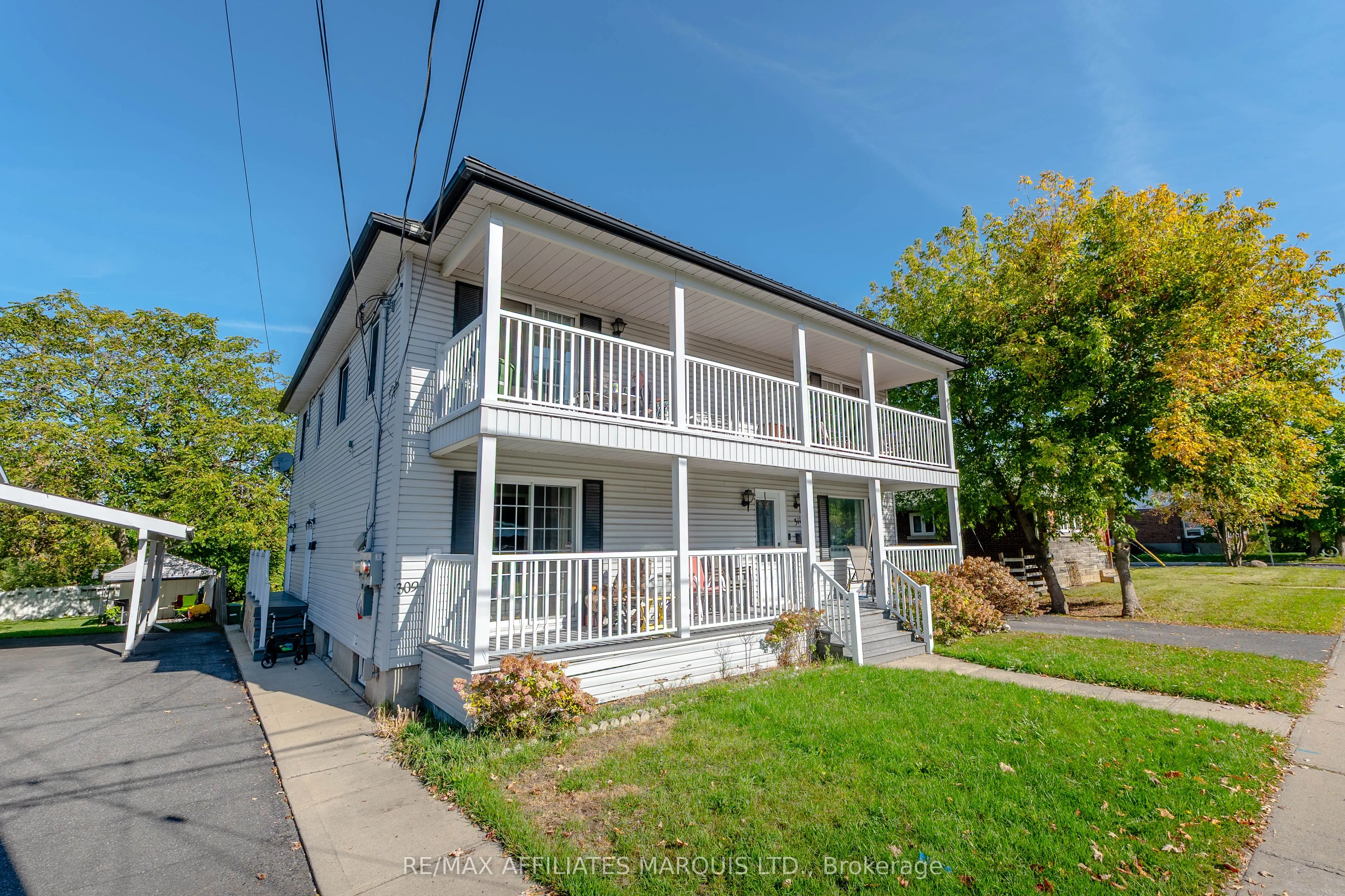311 Sixth Street E