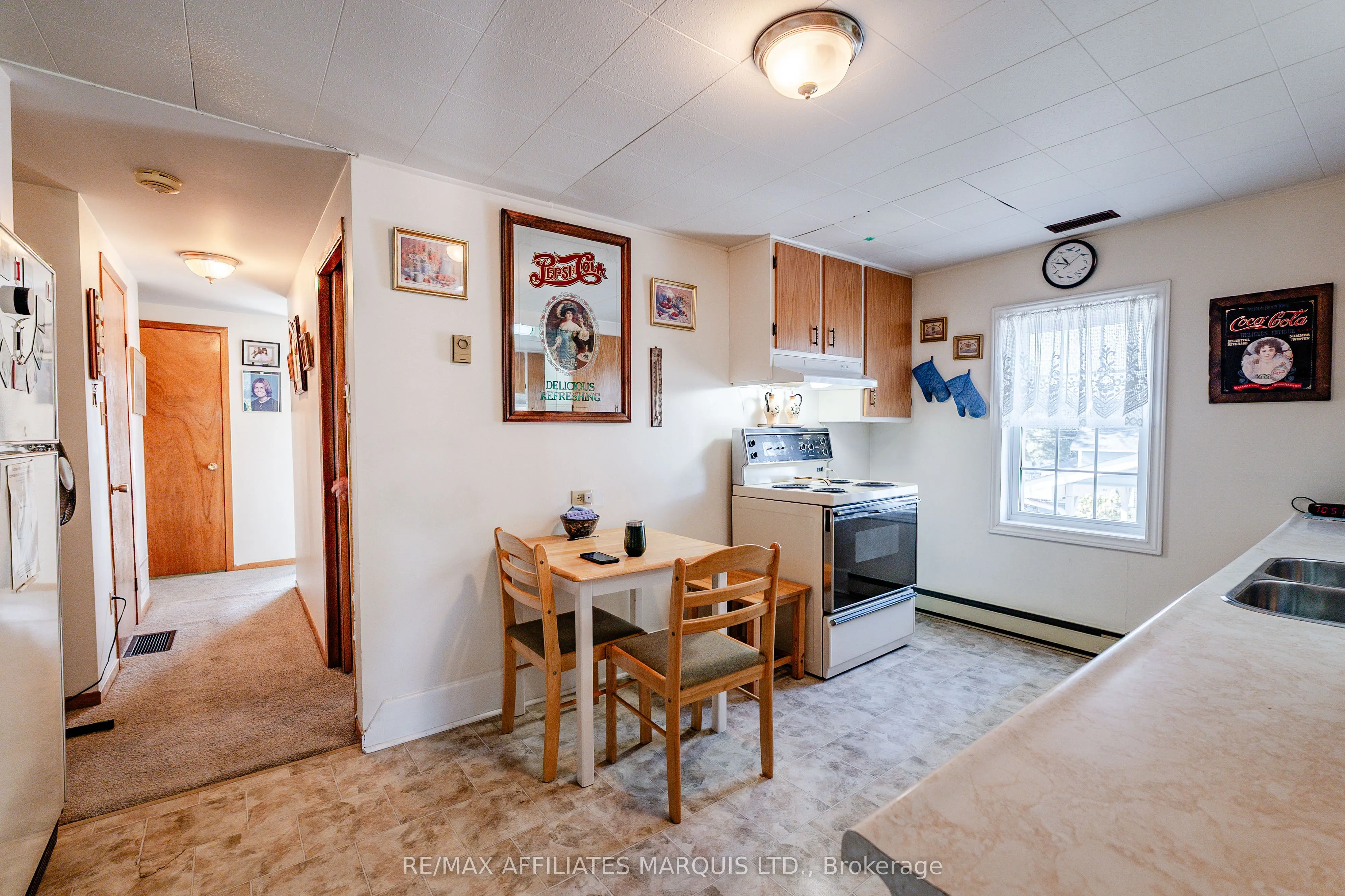 311 Sixth Street E