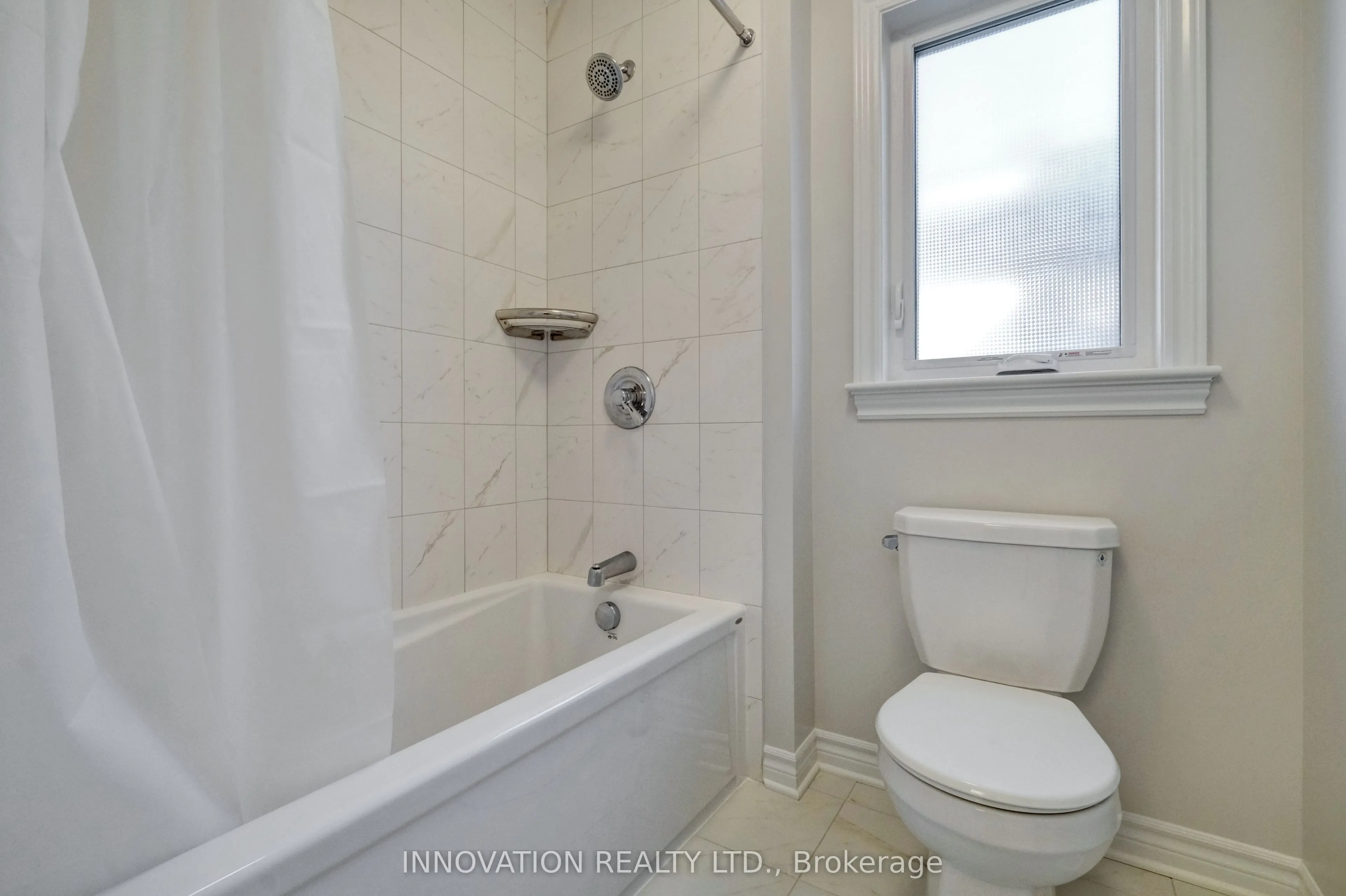 868 Snowdrop Crescent