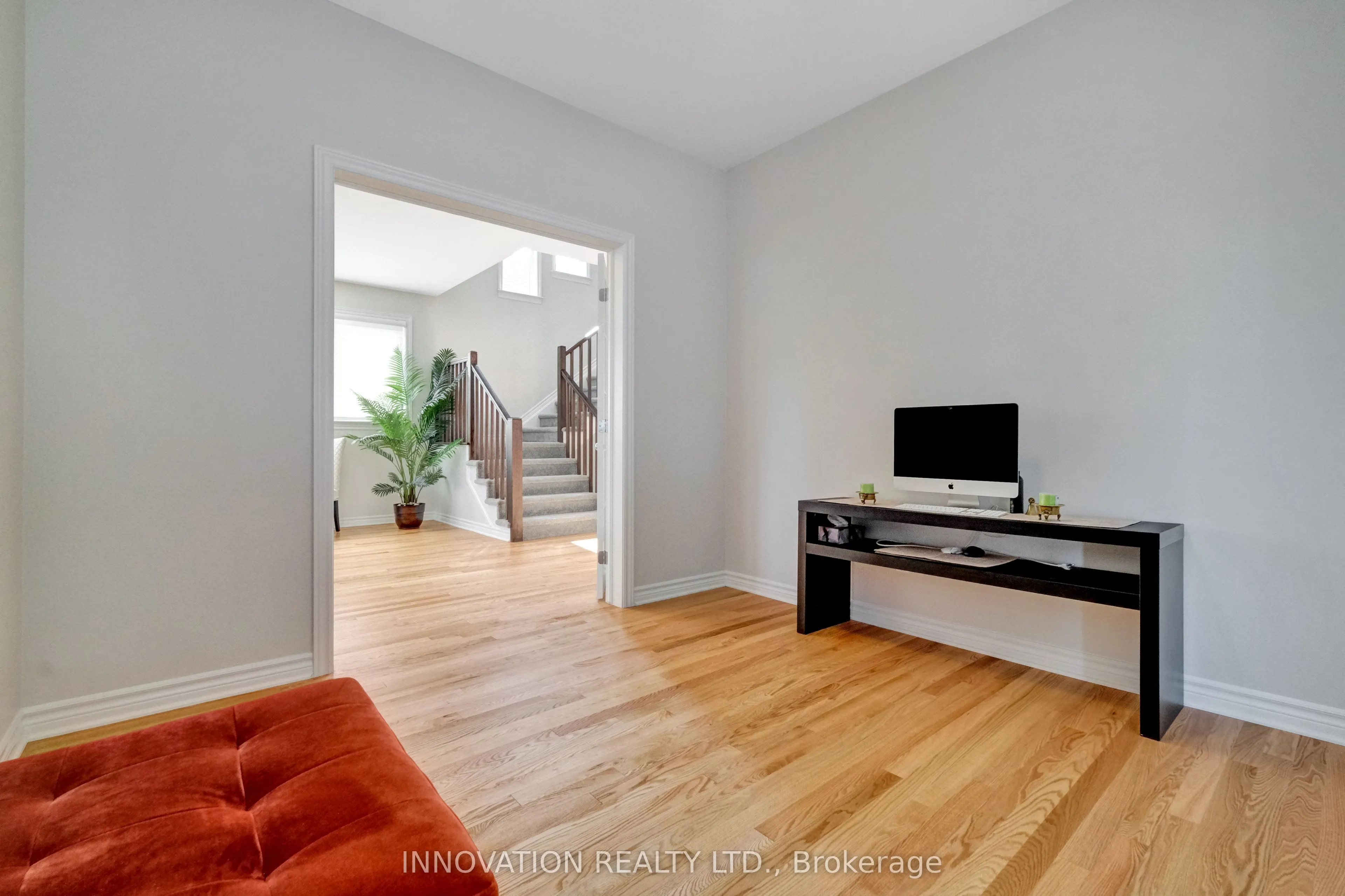 868 Snowdrop Crescent
