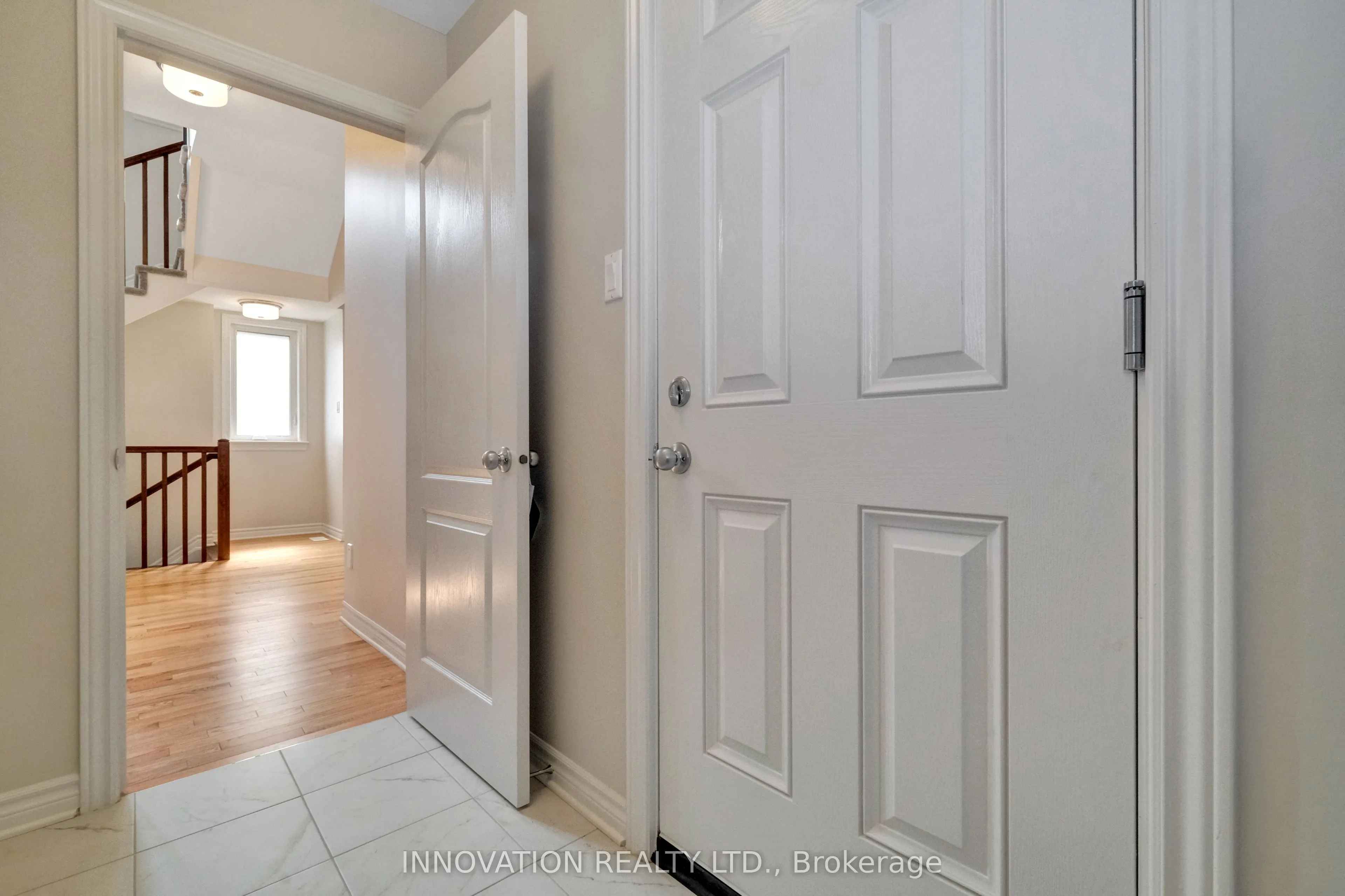868 Snowdrop Crescent