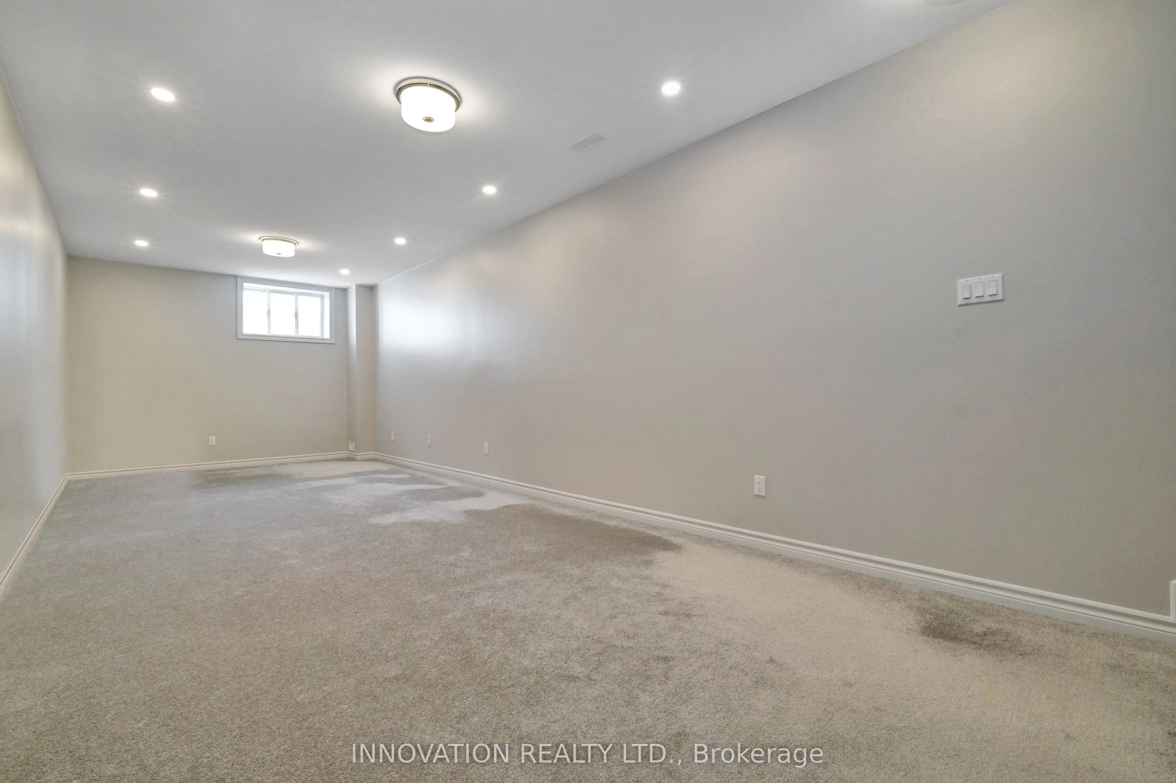 868 Snowdrop Crescent